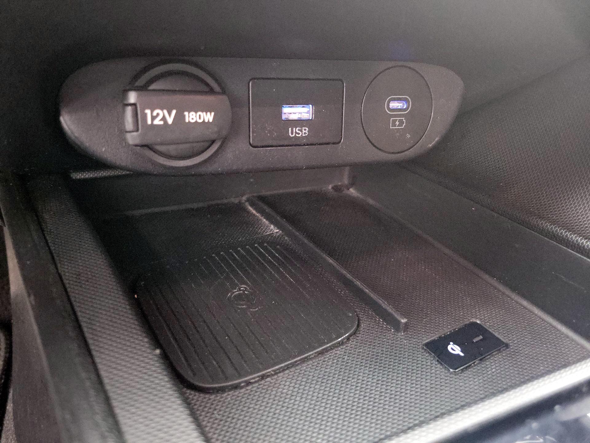 Thumbnail: 2025 Hyundai Elantra - 19