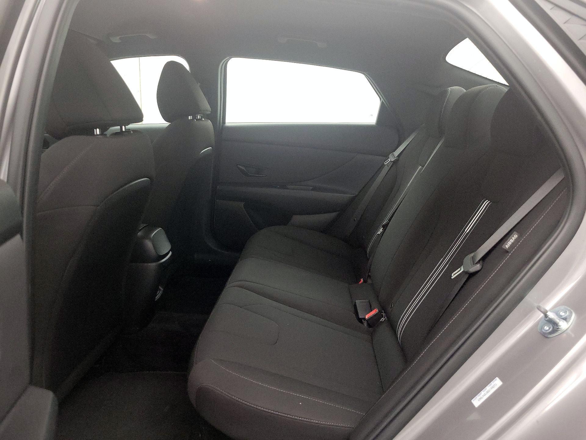 Thumbnail: 2025 Hyundai Elantra - 20