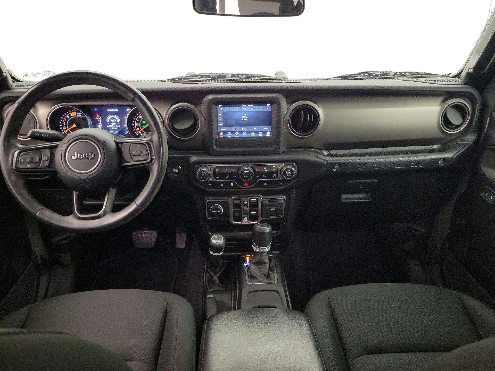 Thumbnail: 2021 Jeep Wrangler - 9