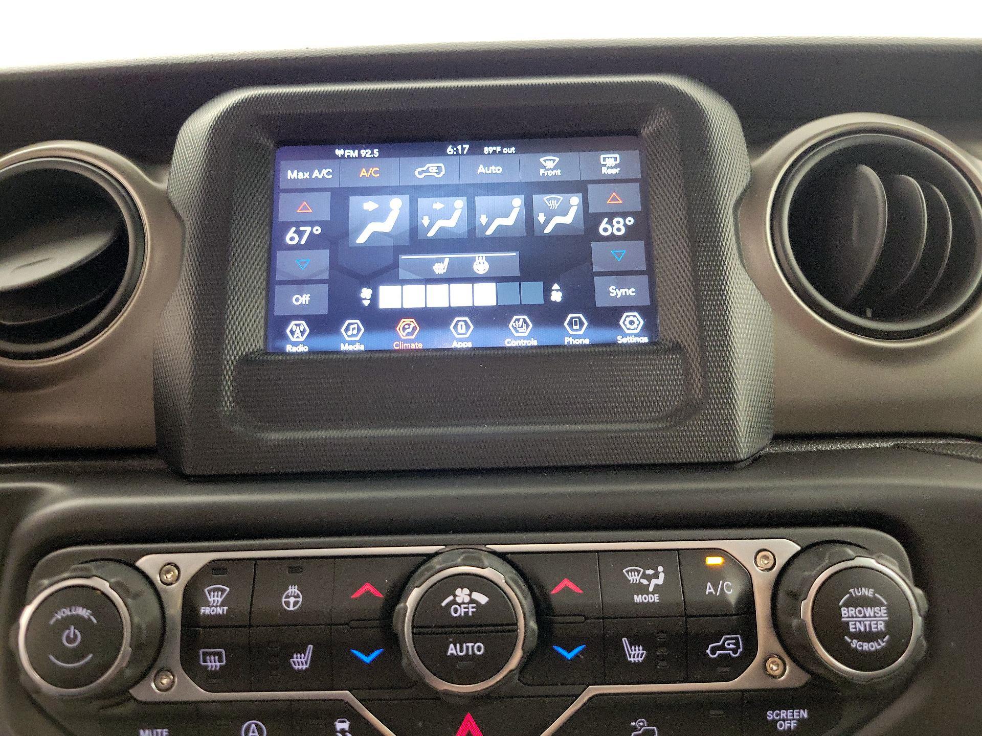 Thumbnail: 2021 Jeep Wrangler - 16