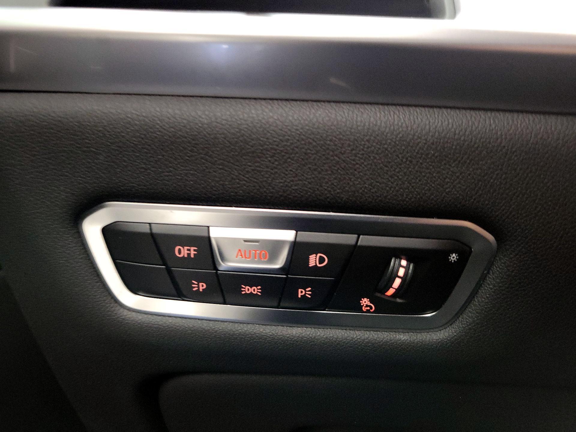 Thumbnail: 2023 BMW X7 - 13