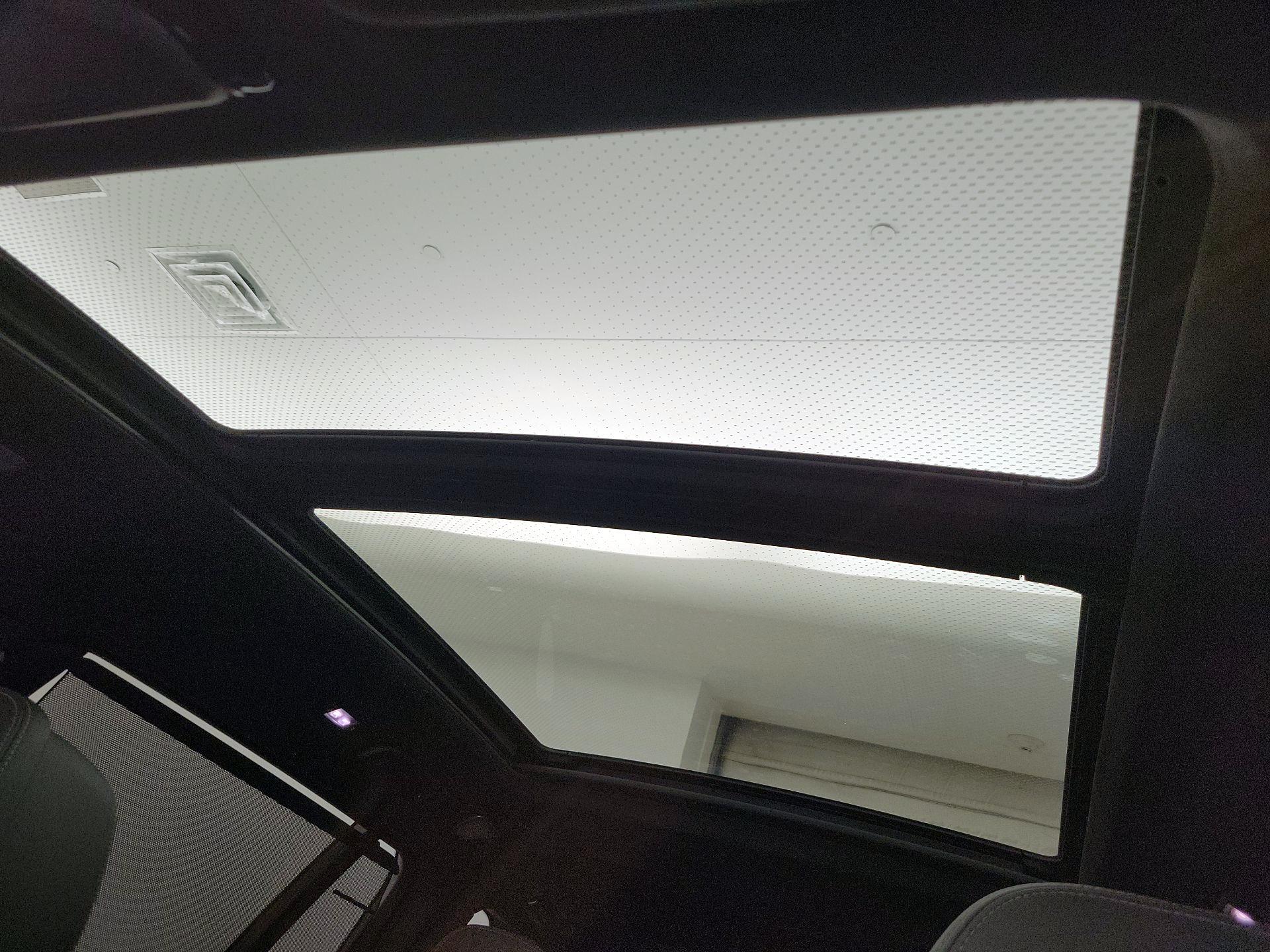 Thumbnail: 2023 BMW X7 - 20