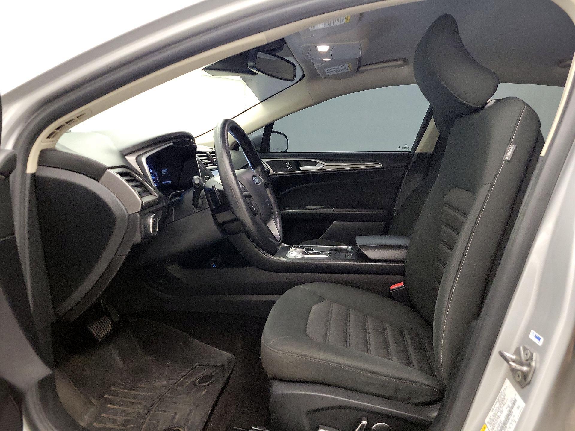 Thumbnail: 2019 Ford Fusion - 11