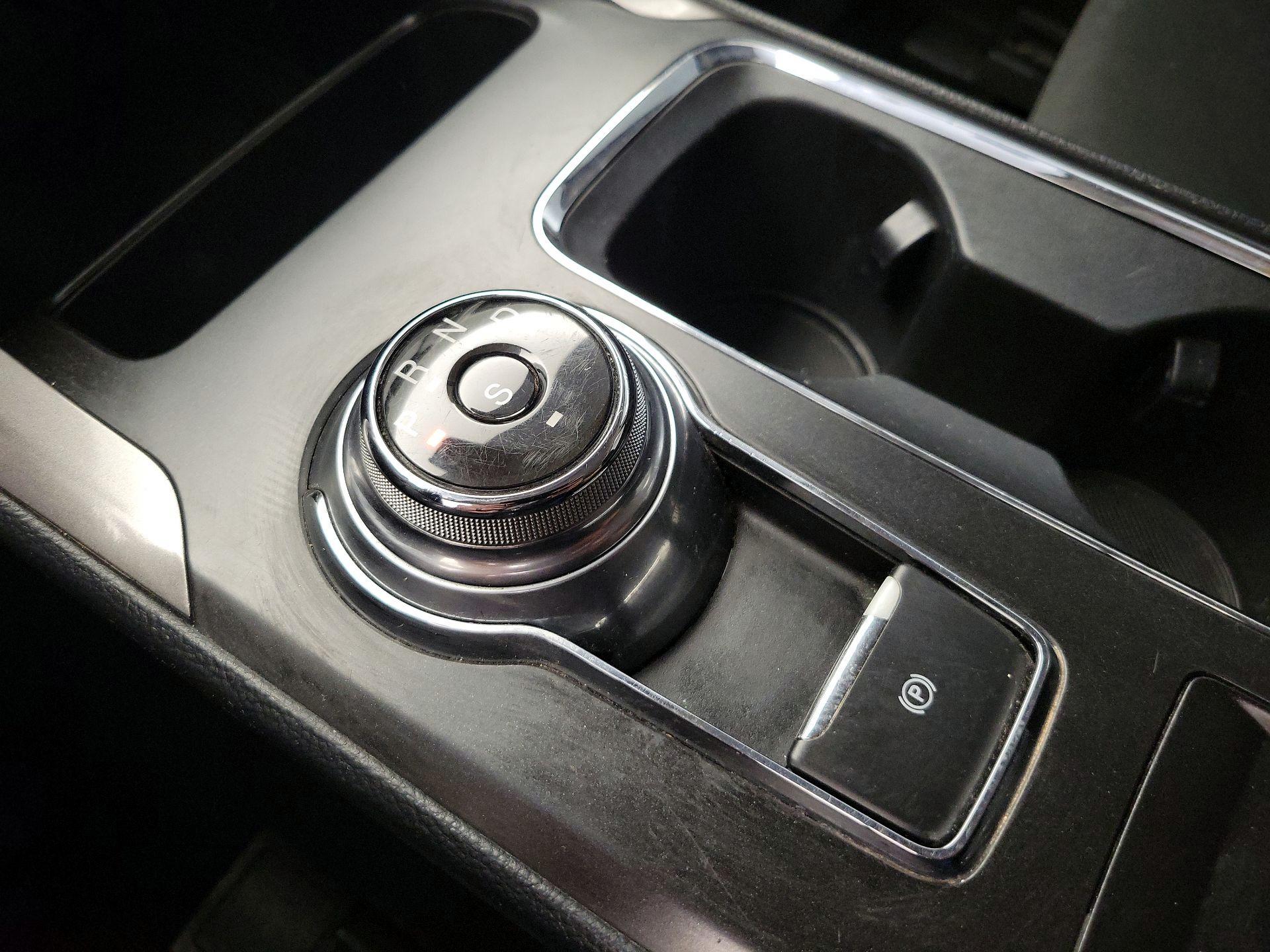 Thumbnail: 2019 Ford Fusion - 17