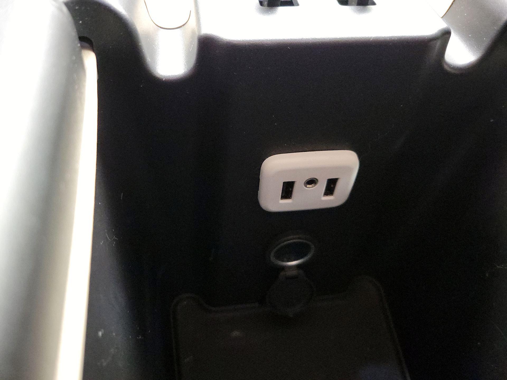 Thumbnail: 2019 Buick Envision - 19