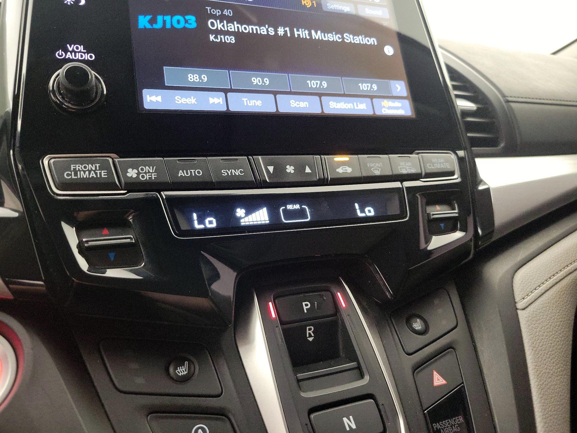 Thumbnail: 2020 Honda Odyssey - 16