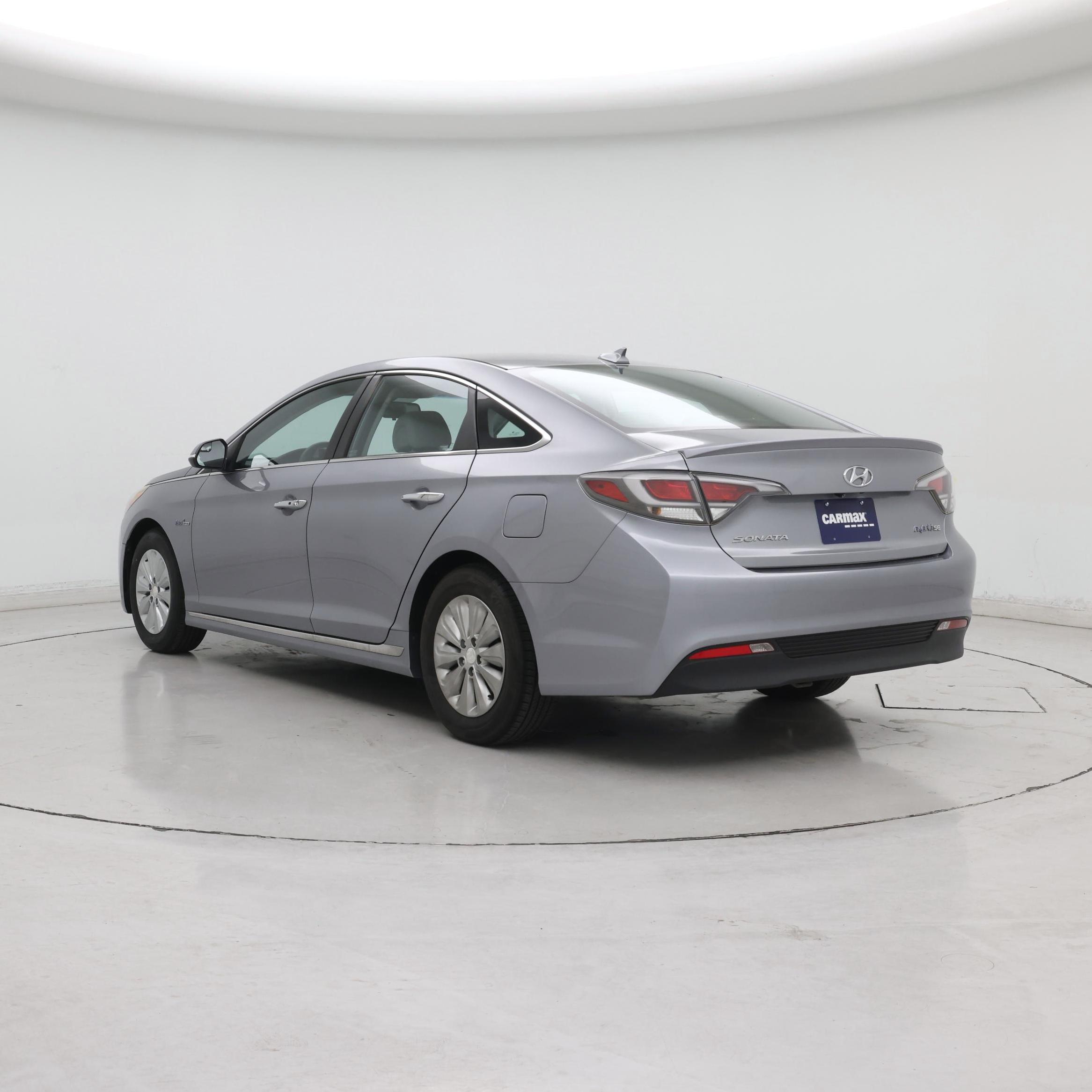 Thumbnail: 2016 Hyundai Sonata - 2