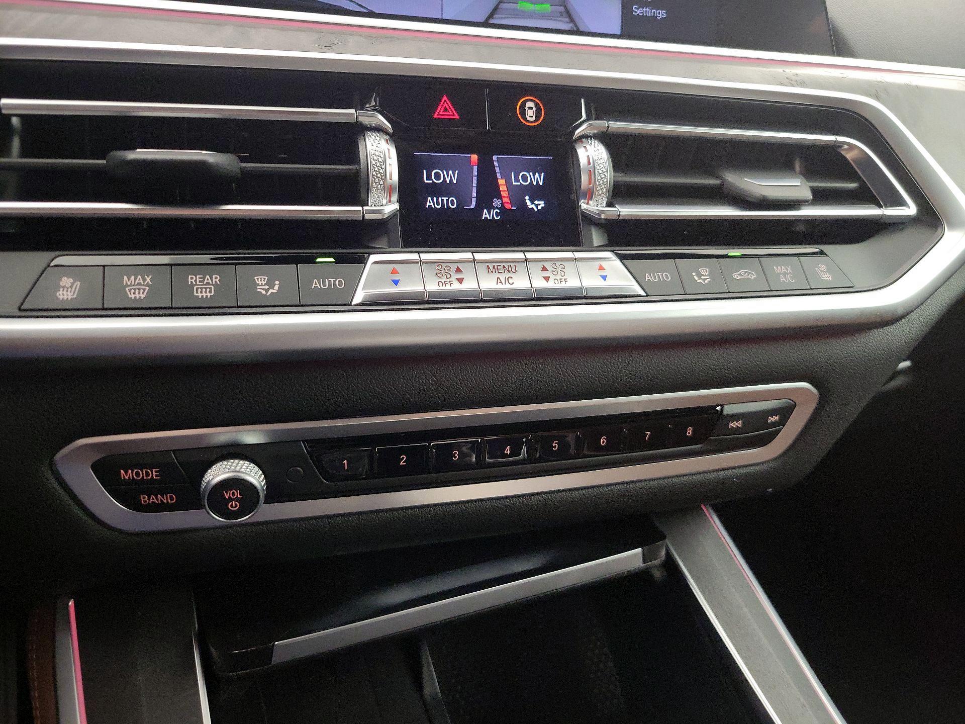 Thumbnail: 2022 BMW X5 - 17