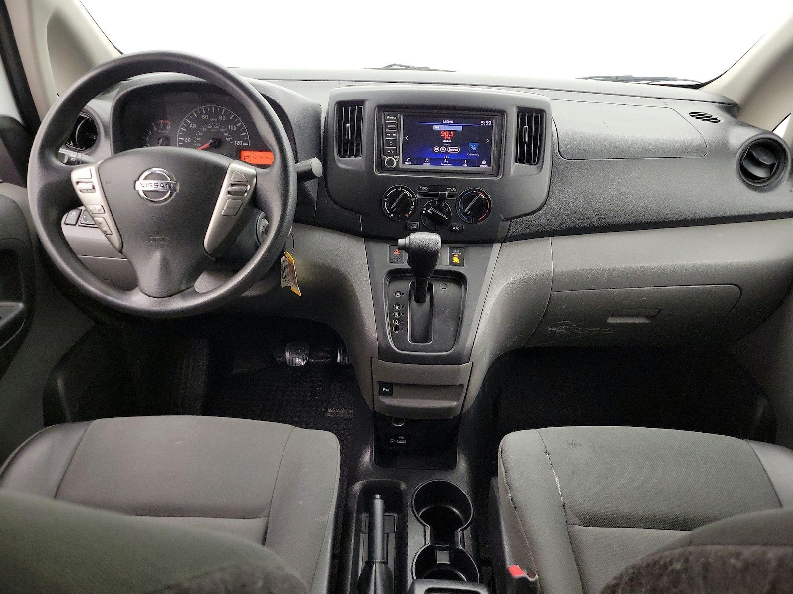 2020 Nissan NV200 SV - Photo 10