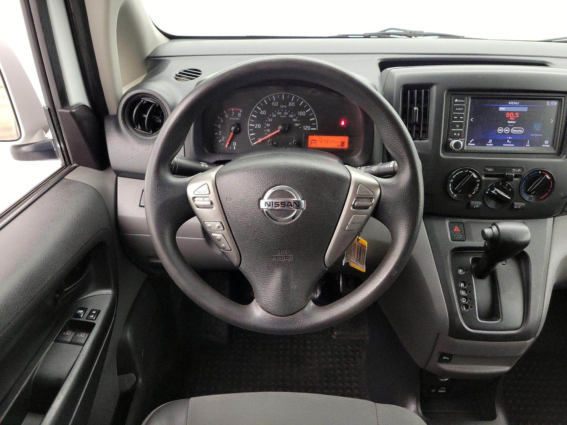 Thumbnail: 2020 Nissan NV200 - 10