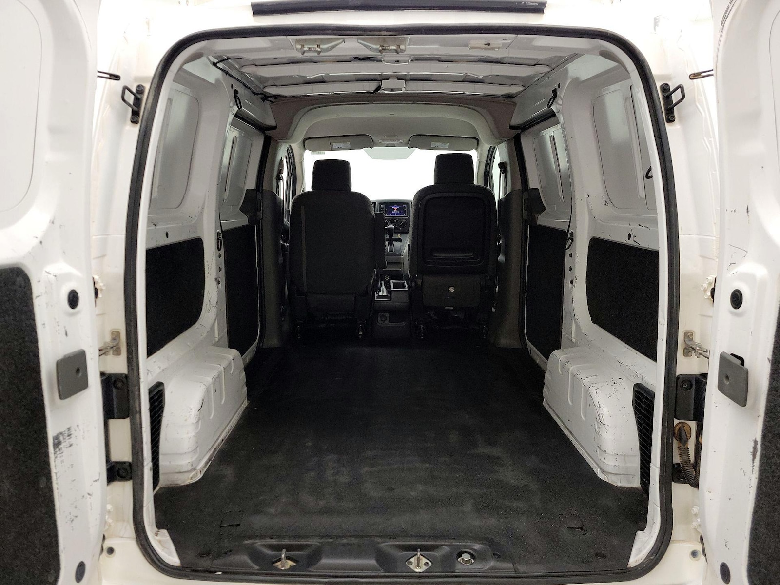 2020 Nissan NV200 SV - Photo 21