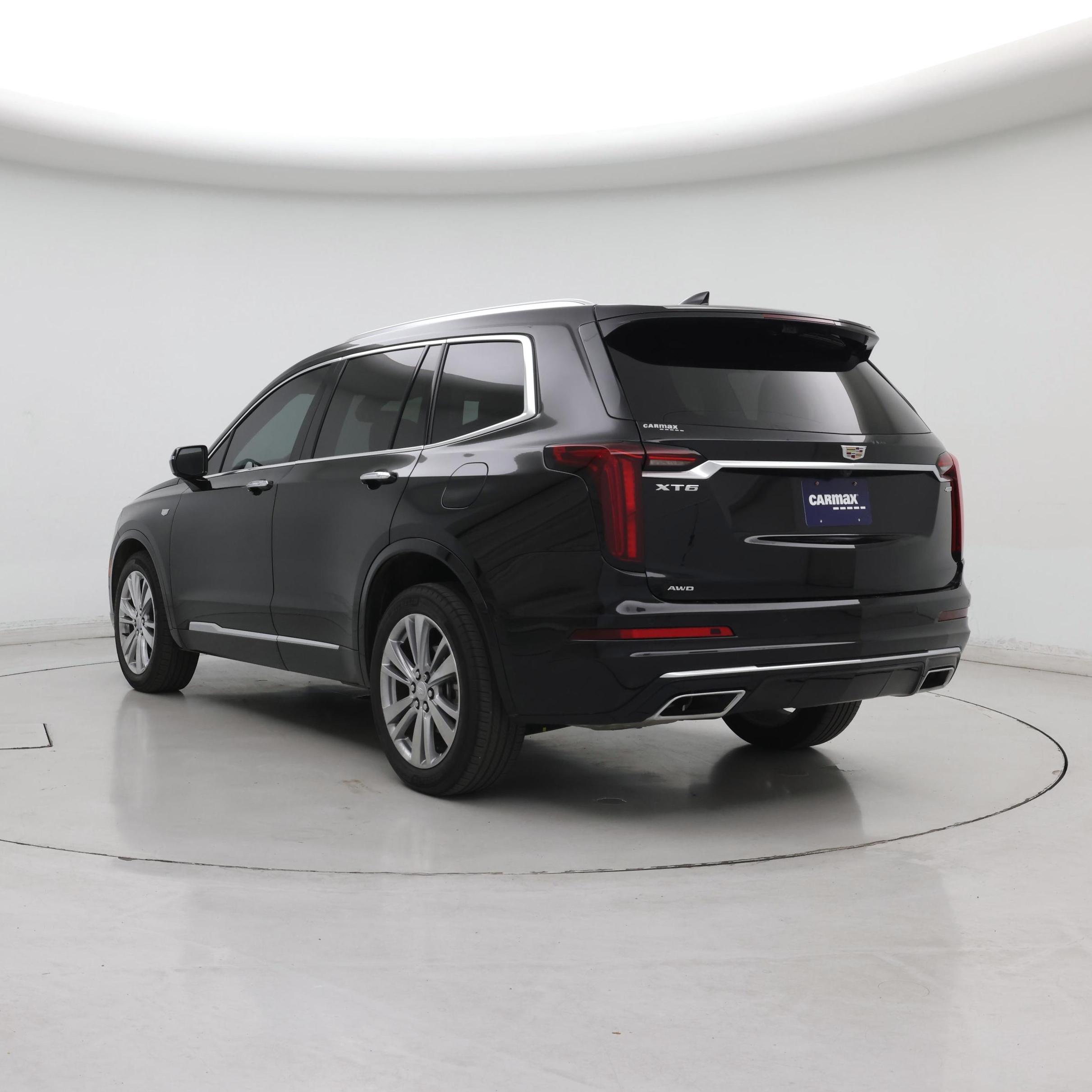 Thumbnail: 2023 Cadillac XT6 - 2