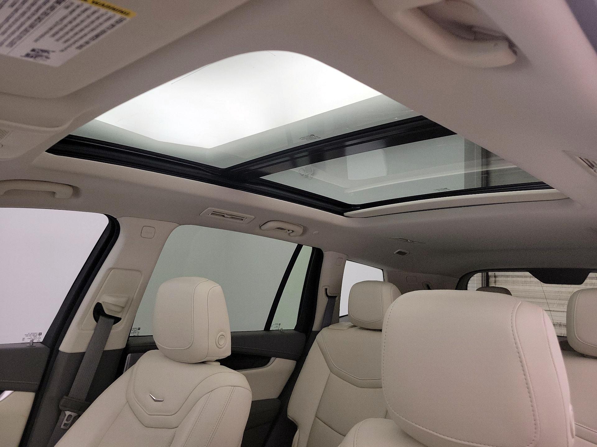 Thumbnail: 2023 Cadillac XT6 - 20