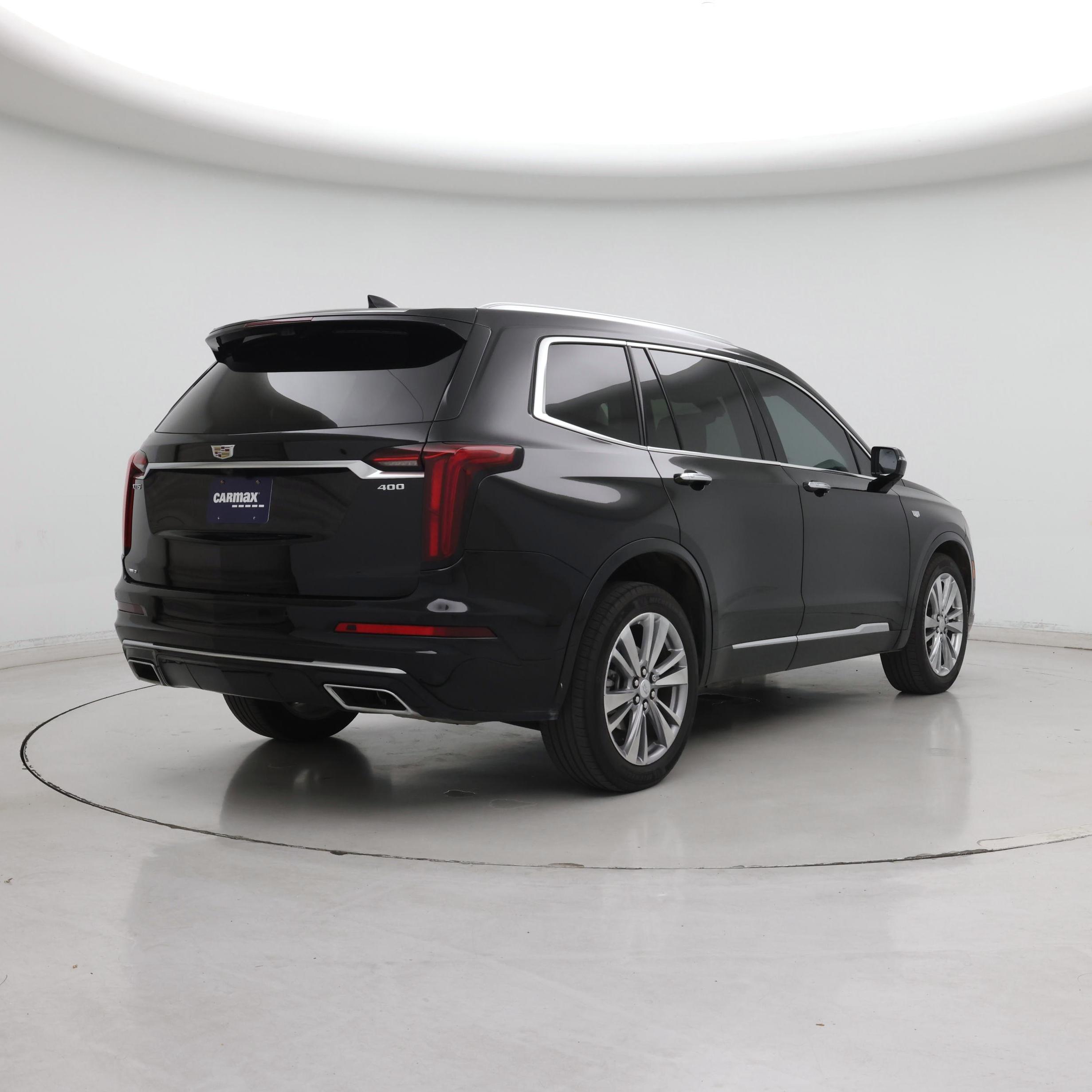 Thumbnail: 2023 Cadillac XT6 - 8