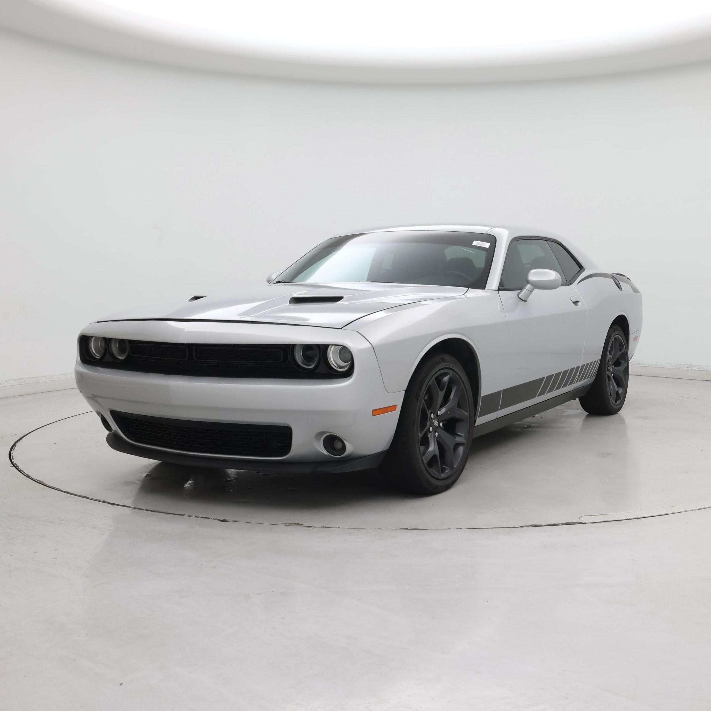 Thumbnail: 2020 Dodge Challenger - 4