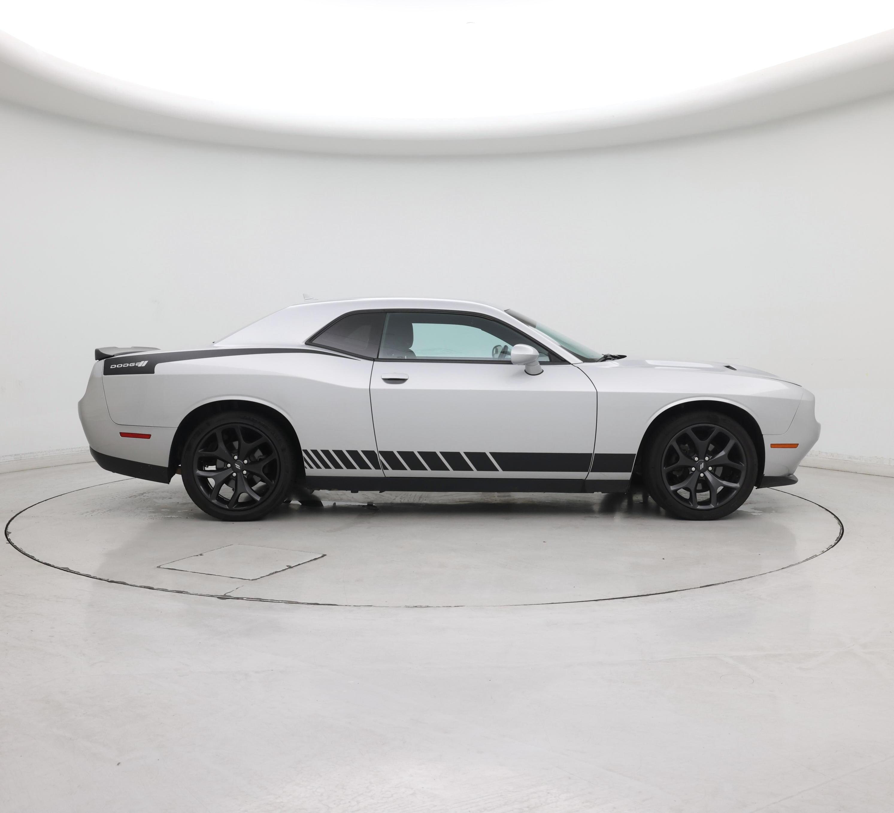 Thumbnail: 2020 Dodge Challenger - 7