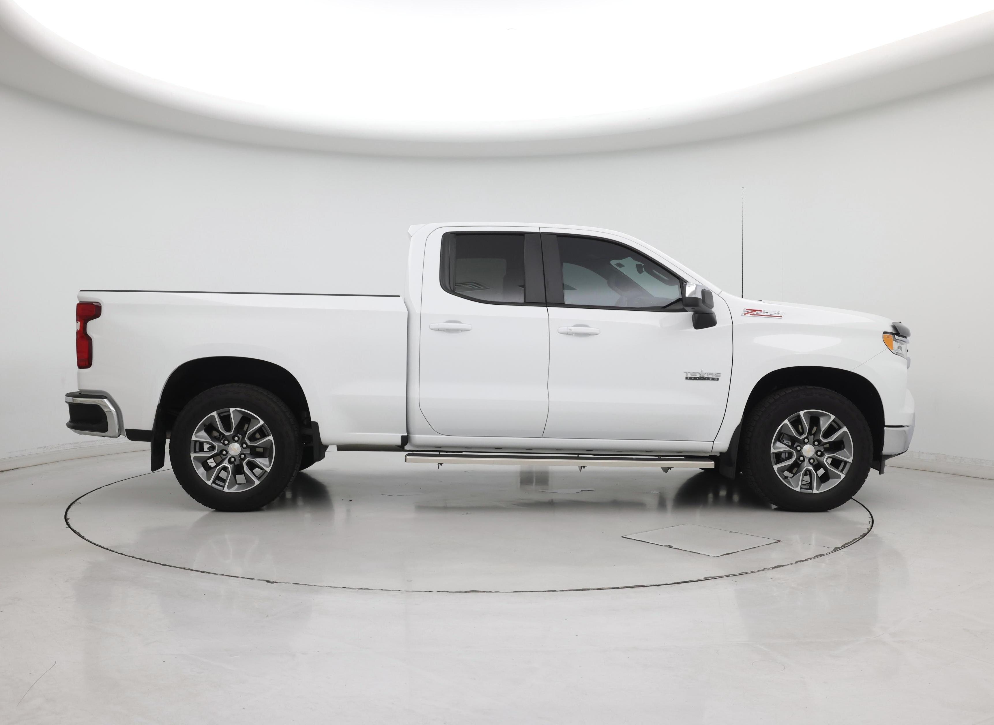 Thumbnail: 2024 Chevrolet Silverado 1500 - 7