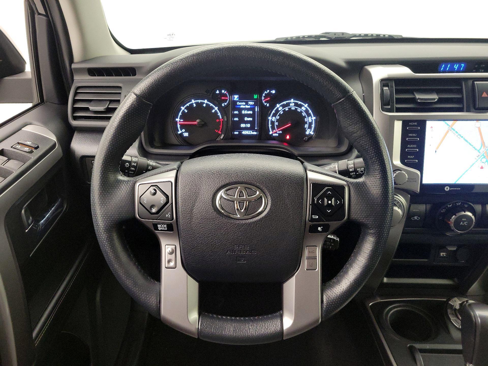 Thumbnail: 2023 Toyota 4Runner - 10