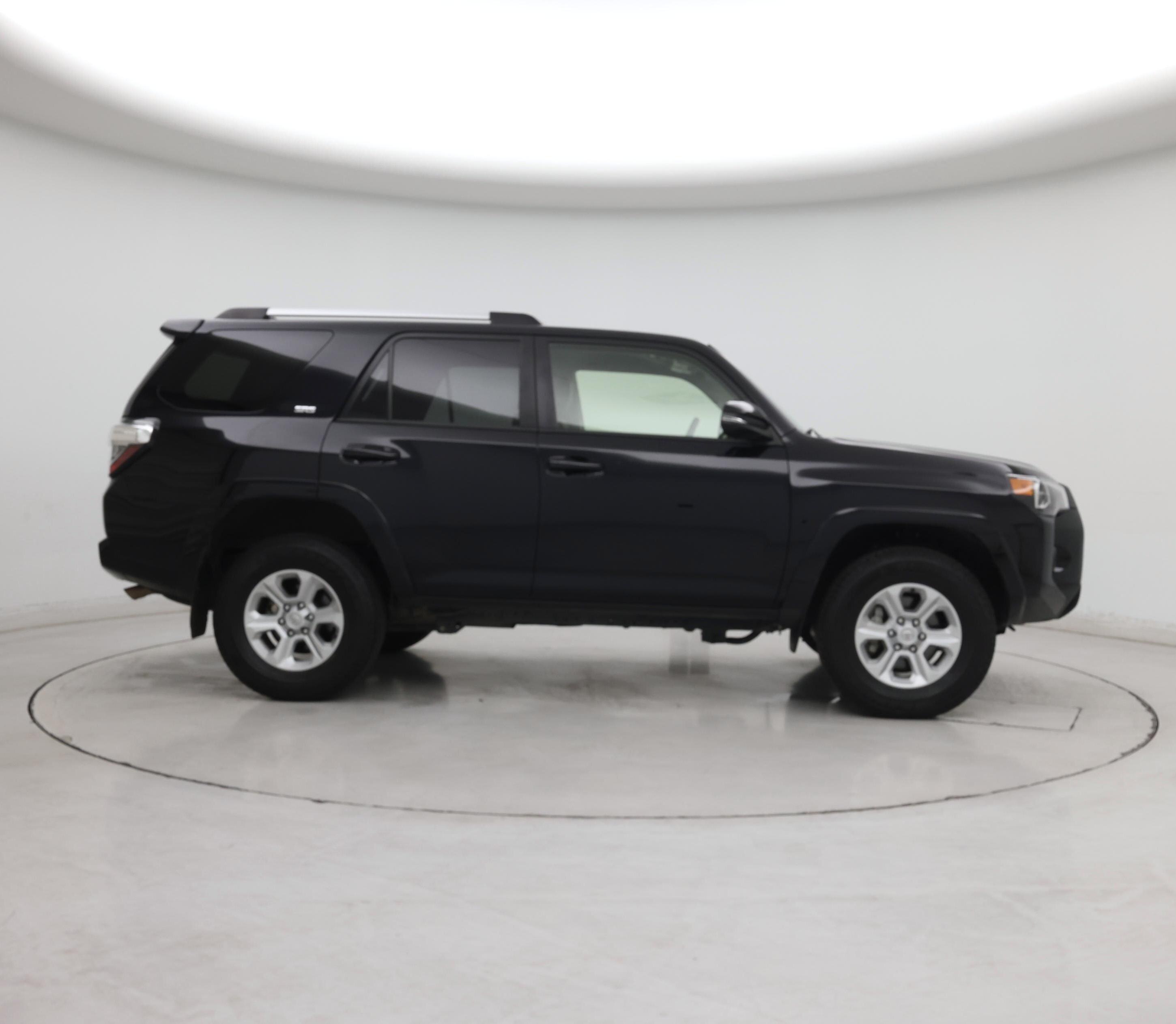 Thumbnail: 2023 Toyota 4Runner - 7