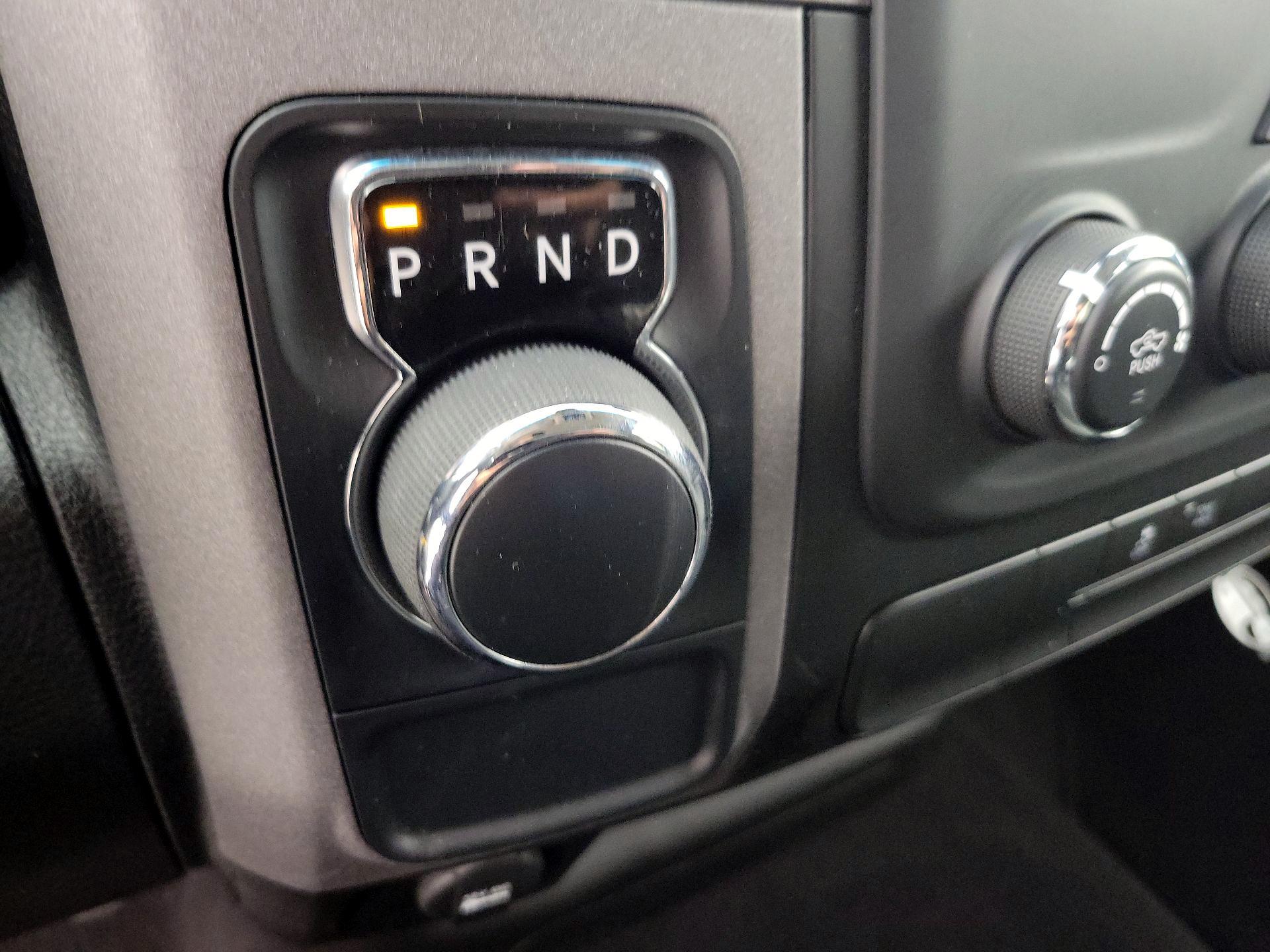 Thumbnail: 2021 RAM 1500 Classic - 17