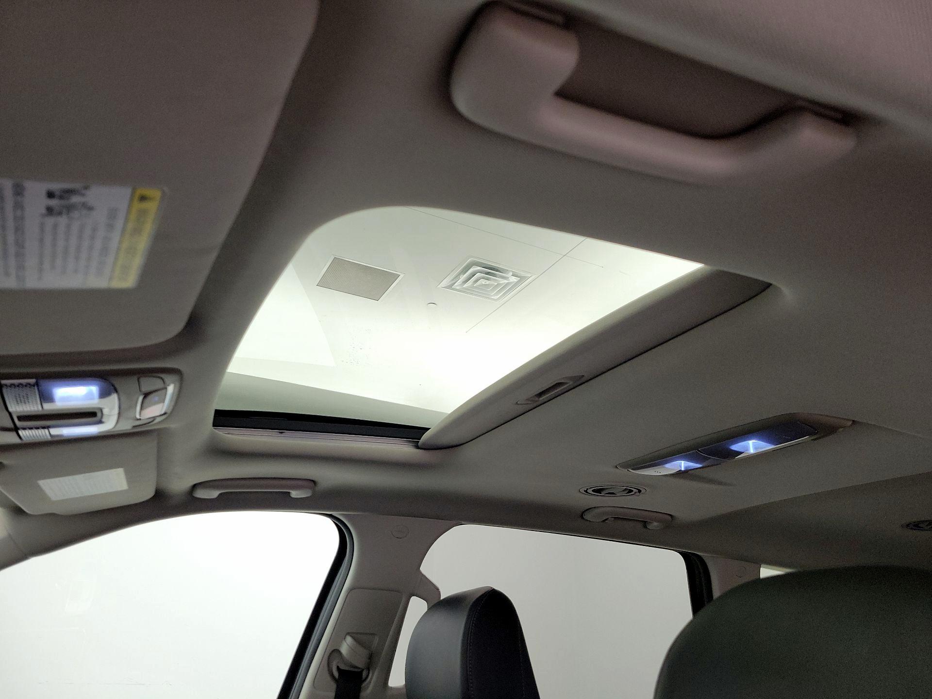 Thumbnail: 2025 Kia Telluride - 20