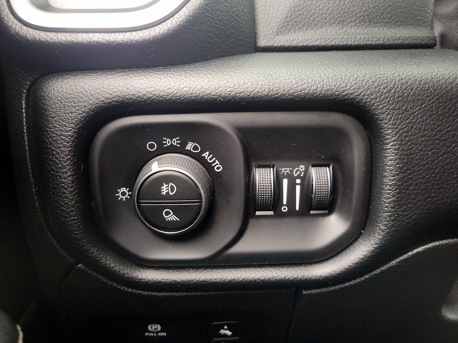 Thumbnail: 2020 RAM 1500 - 13