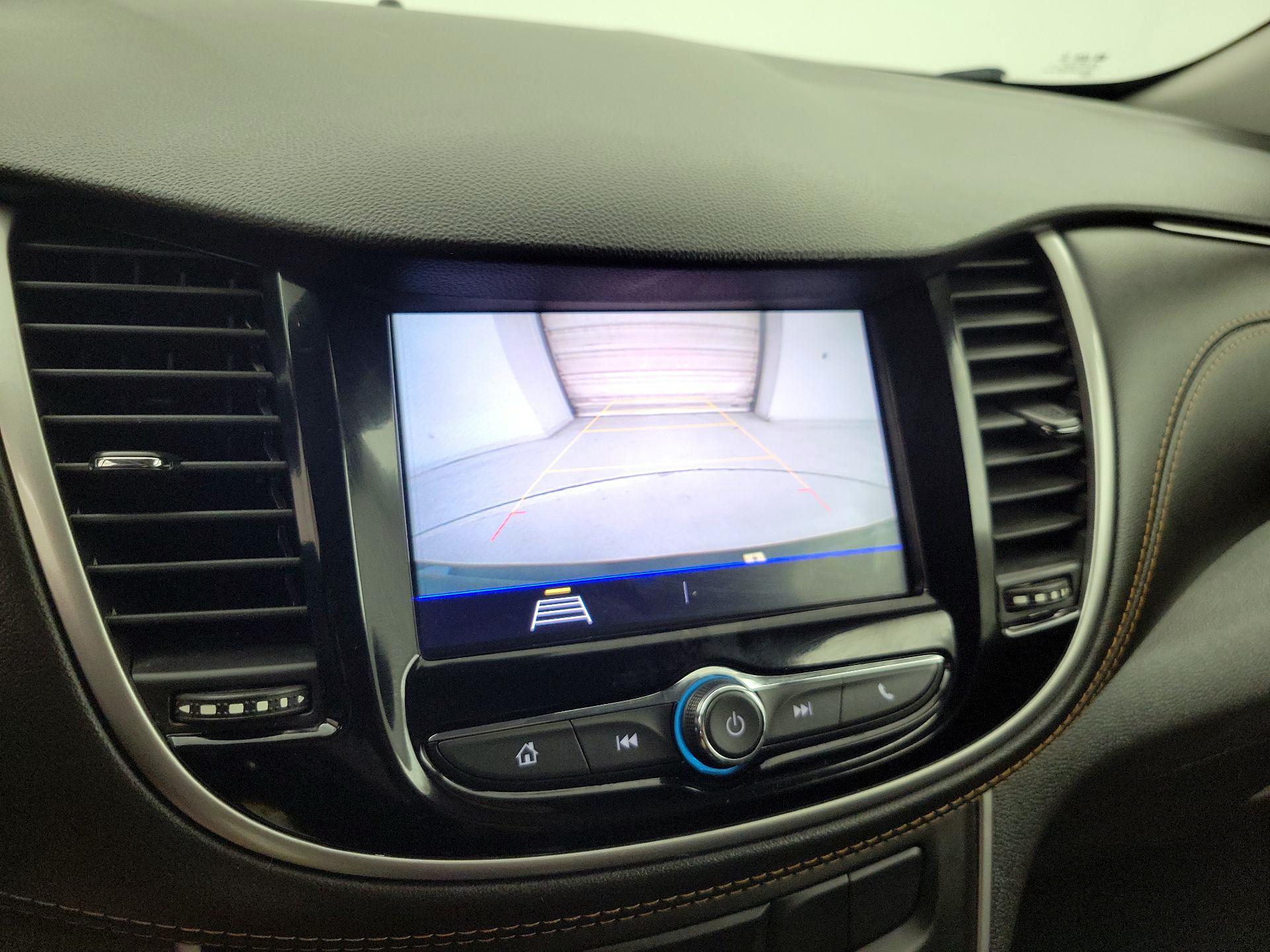 Thumbnail: 2021 Chevrolet Trax - 14