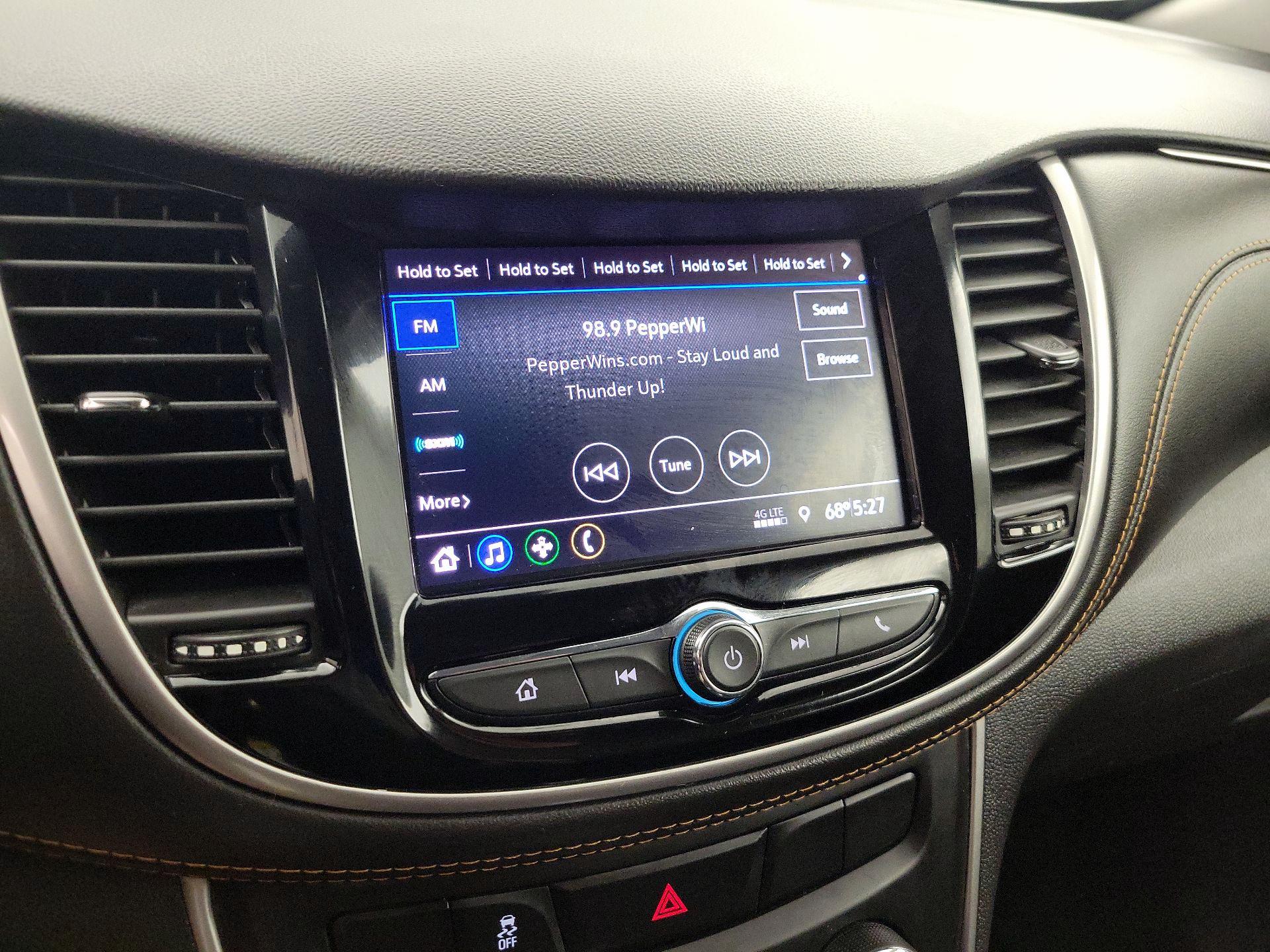 Thumbnail: 2021 Chevrolet Trax - 15