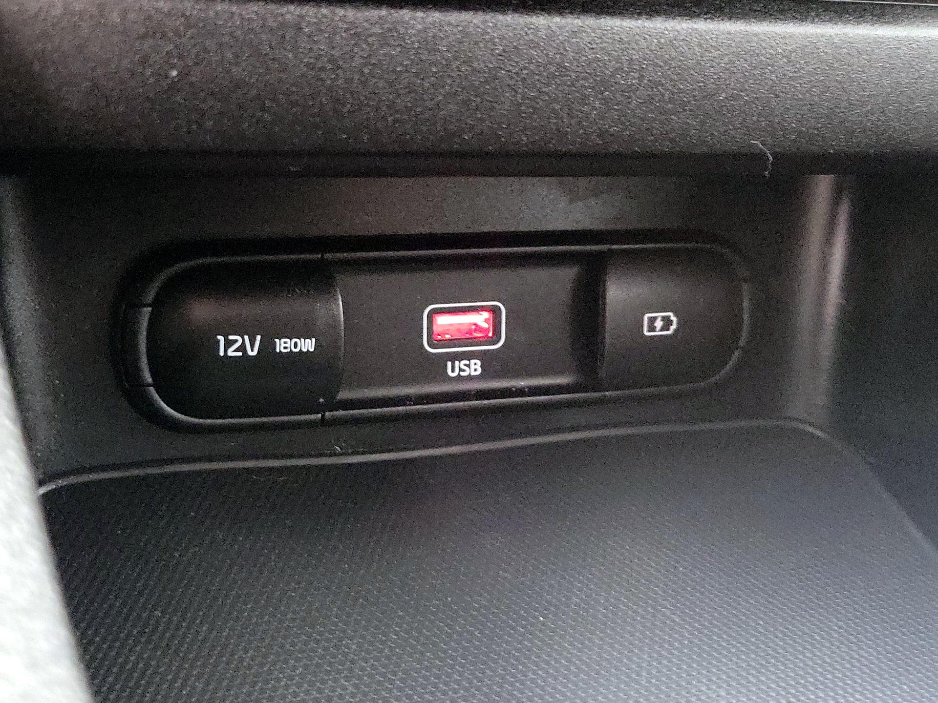 Thumbnail: 2024 Kia Forte - 18