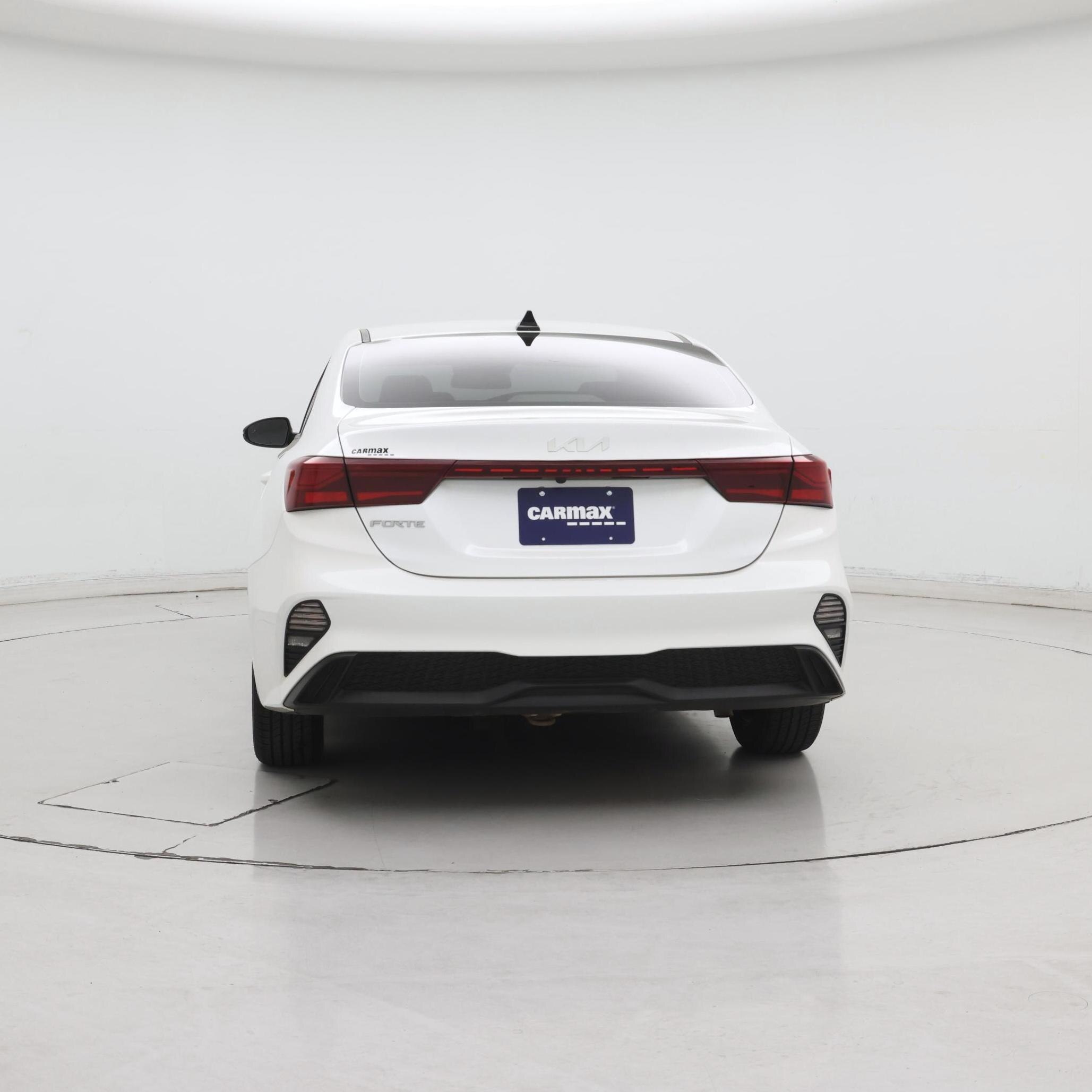 Thumbnail: 2024 Kia Forte - 6