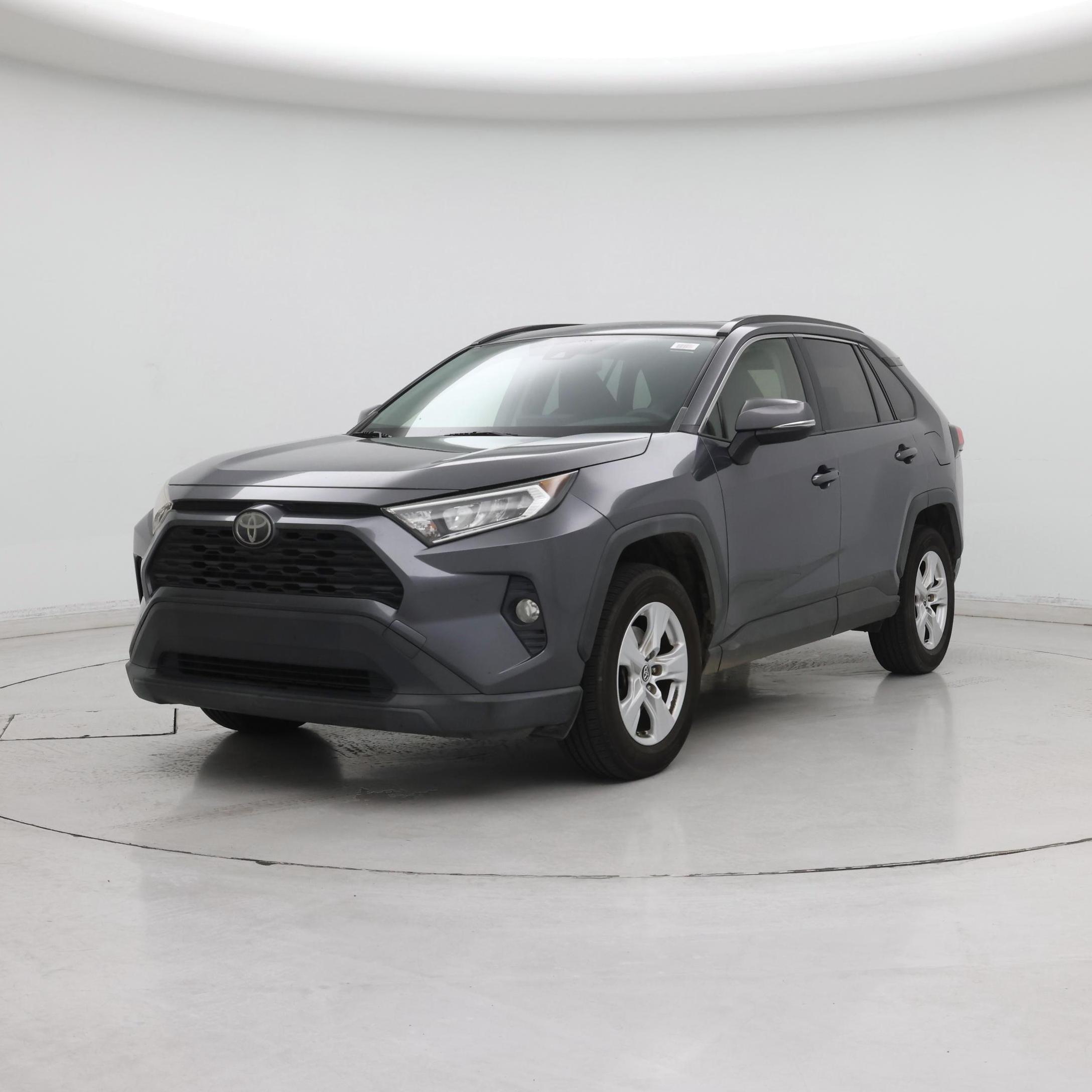 Thumbnail: 2019 Toyota RAV4 - 4