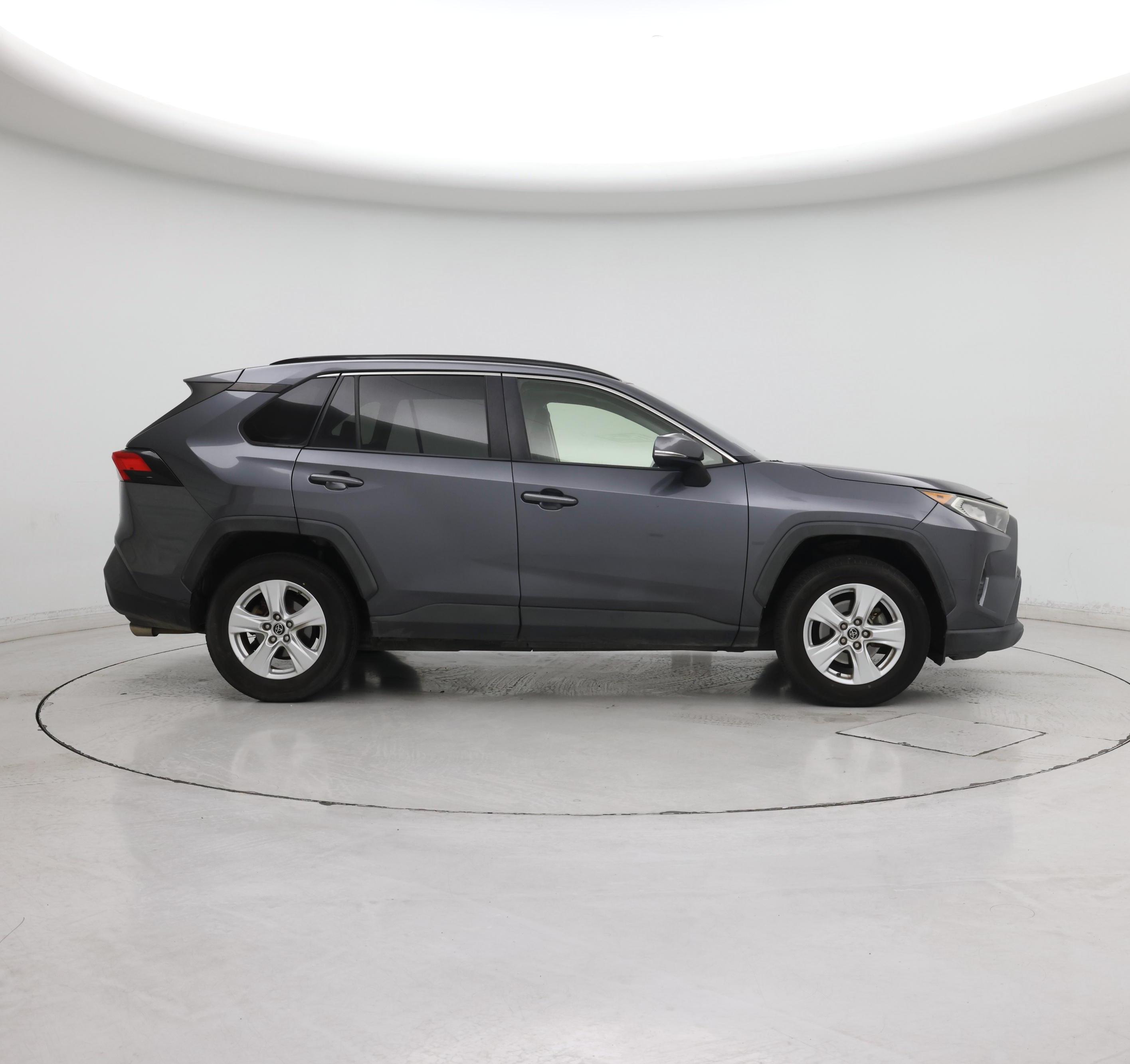 Thumbnail: 2019 Toyota RAV4 - 7