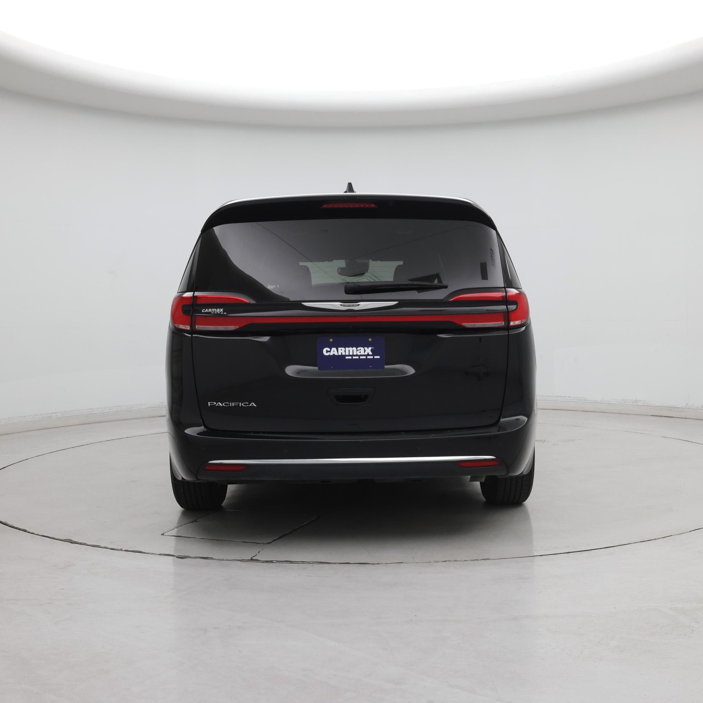 Thumbnail: 2025 Chrysler Pacifica - 6