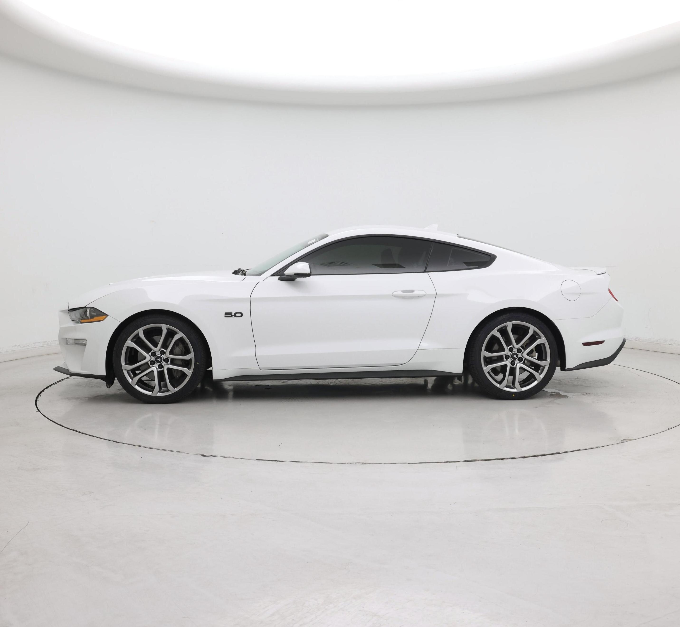Thumbnail: 2021 Ford Mustang - 3