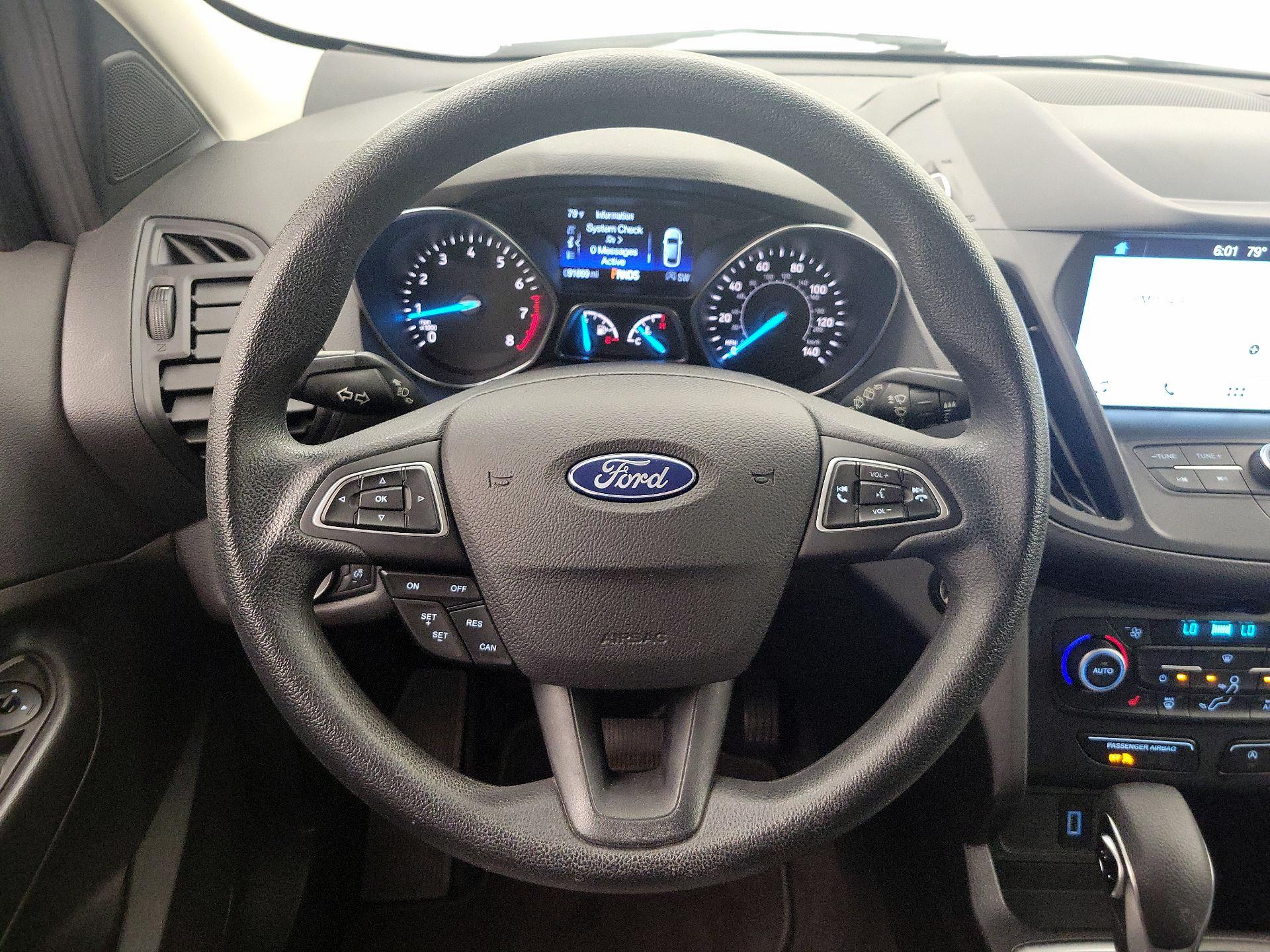 Thumbnail: 2019 Ford Escape - 10