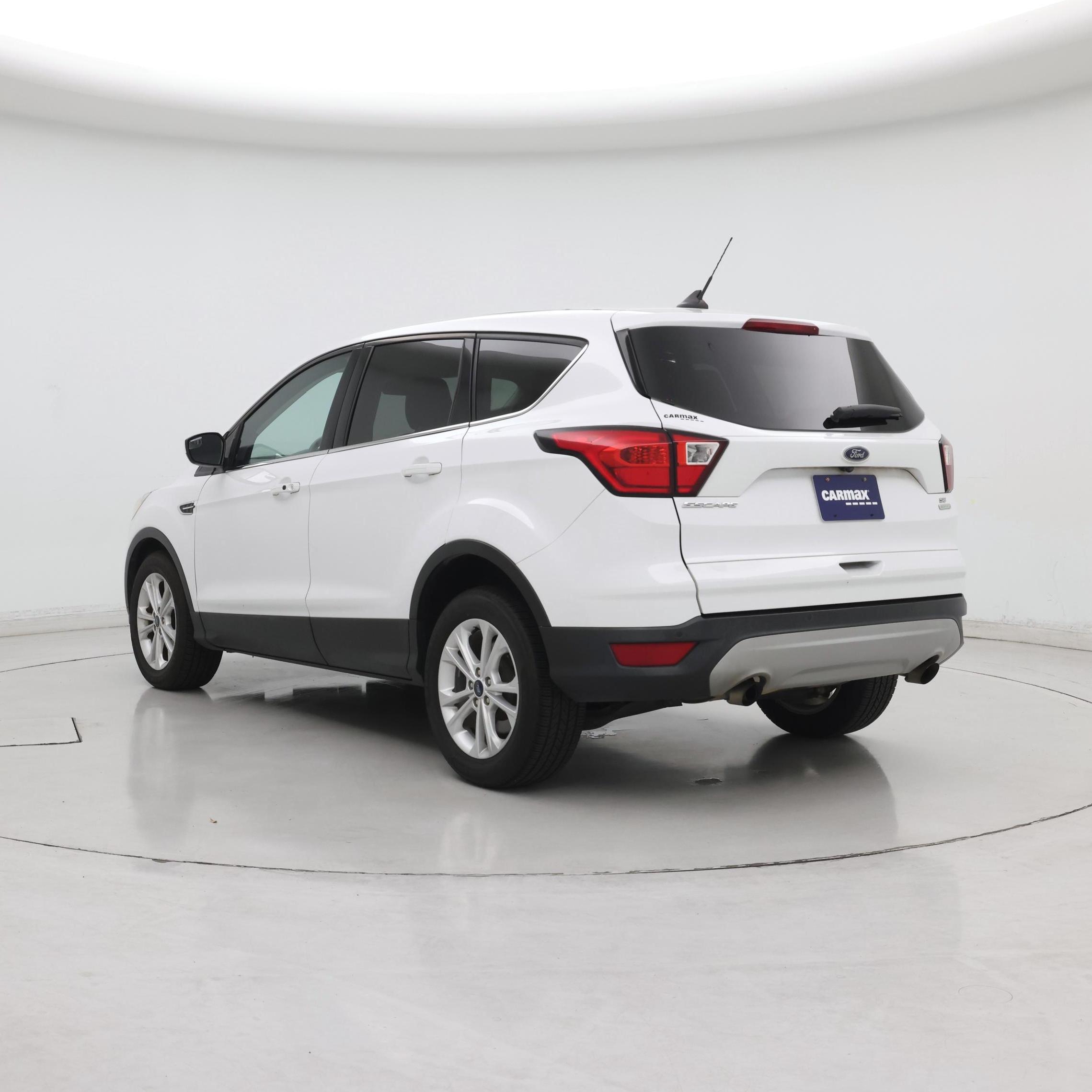 Thumbnail: 2019 Ford Escape - 2