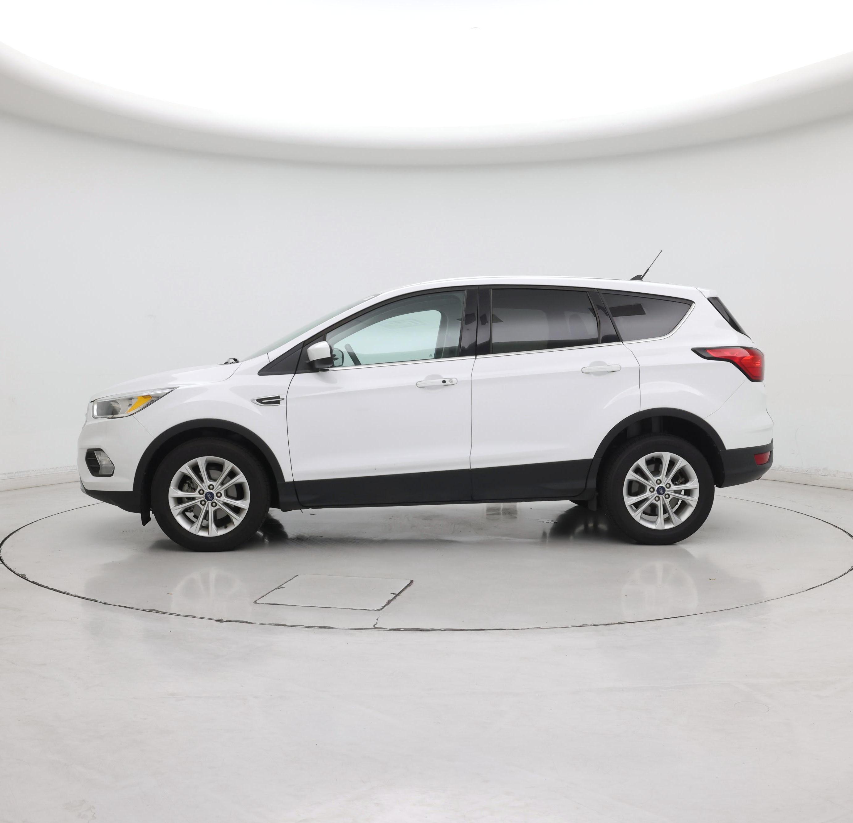 Thumbnail: 2019 Ford Escape - 3