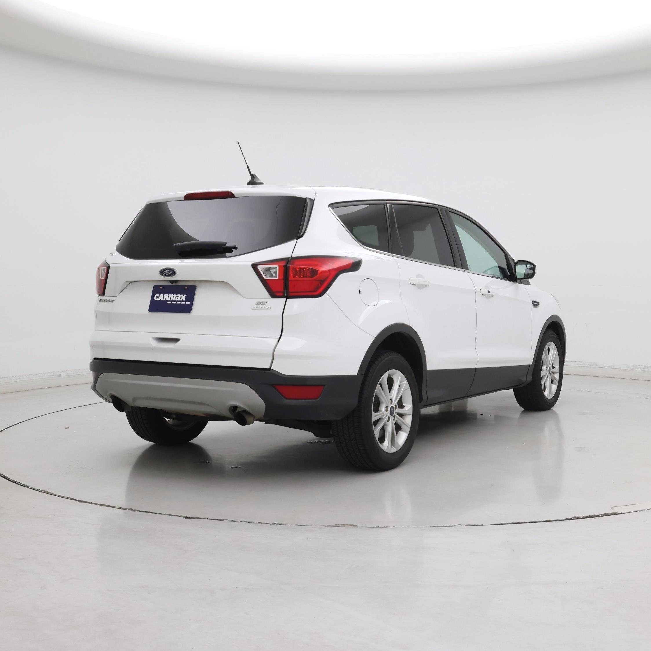 Thumbnail: 2019 Ford Escape - 8