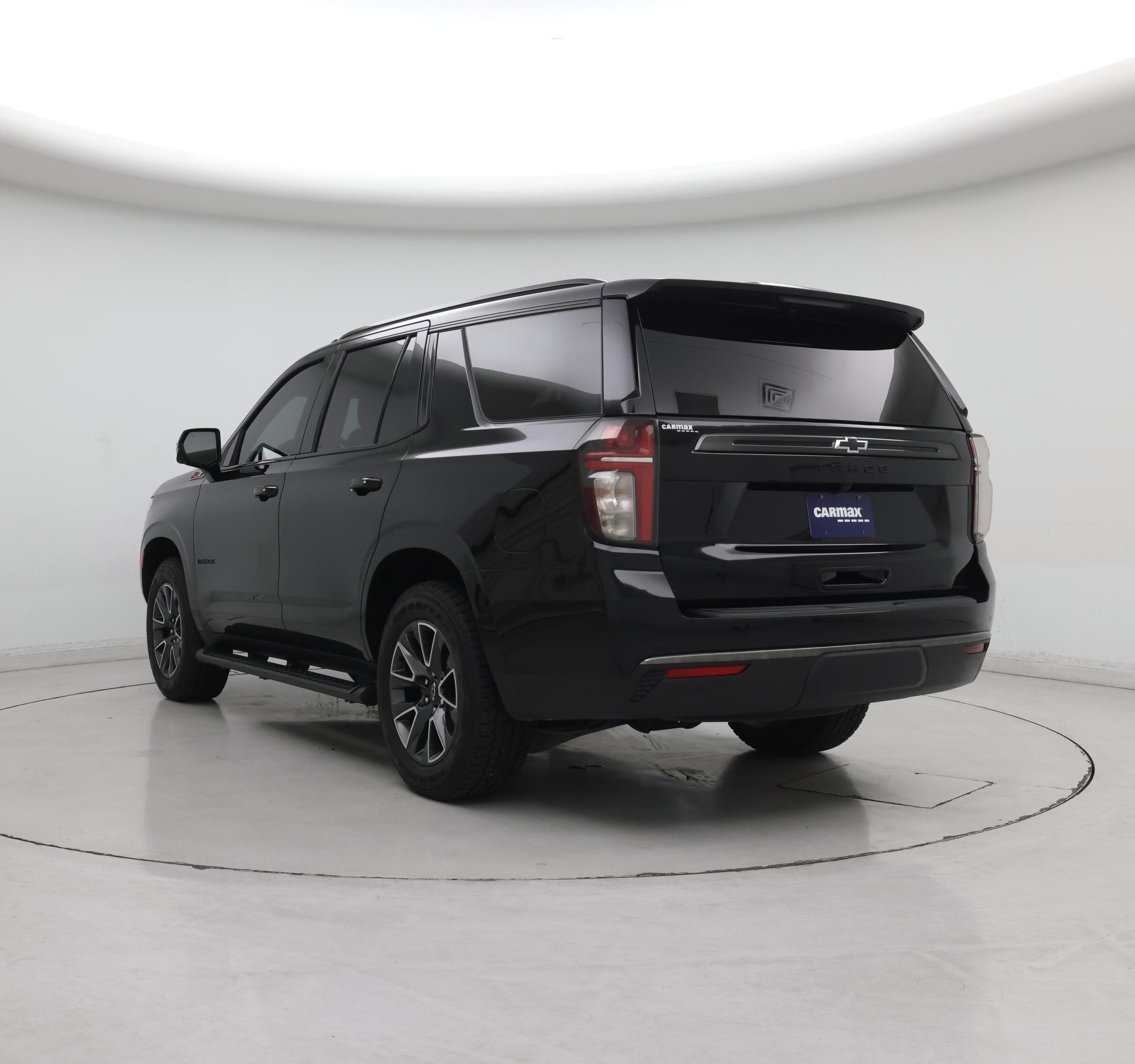 Thumbnail: 2022 Chevrolet Tahoe - 2