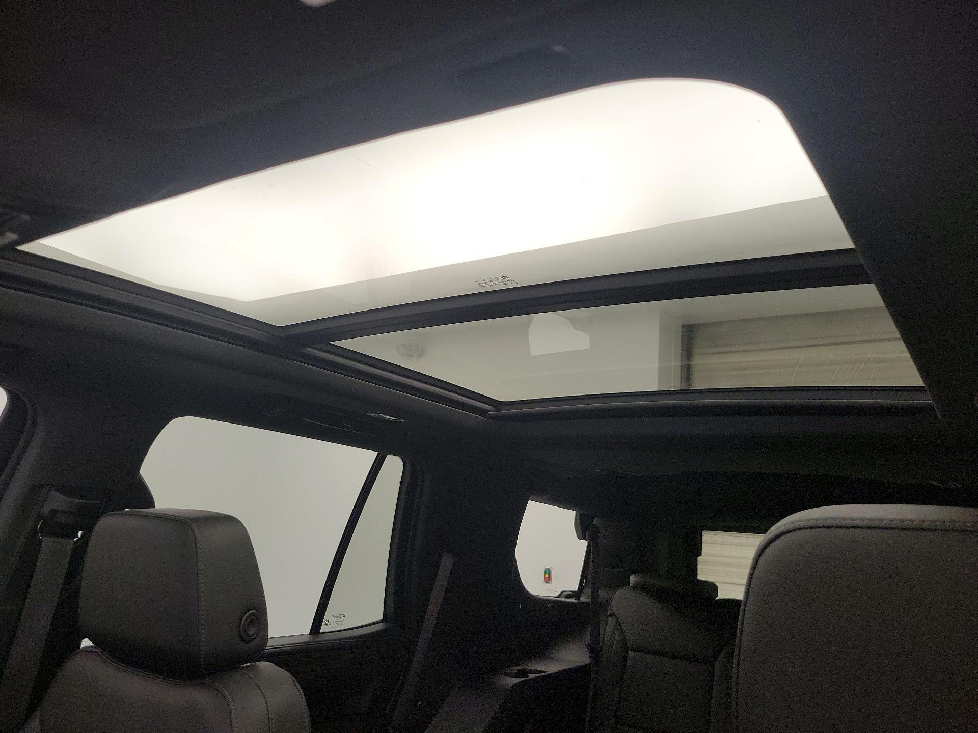 Thumbnail: 2022 Chevrolet Tahoe - 19