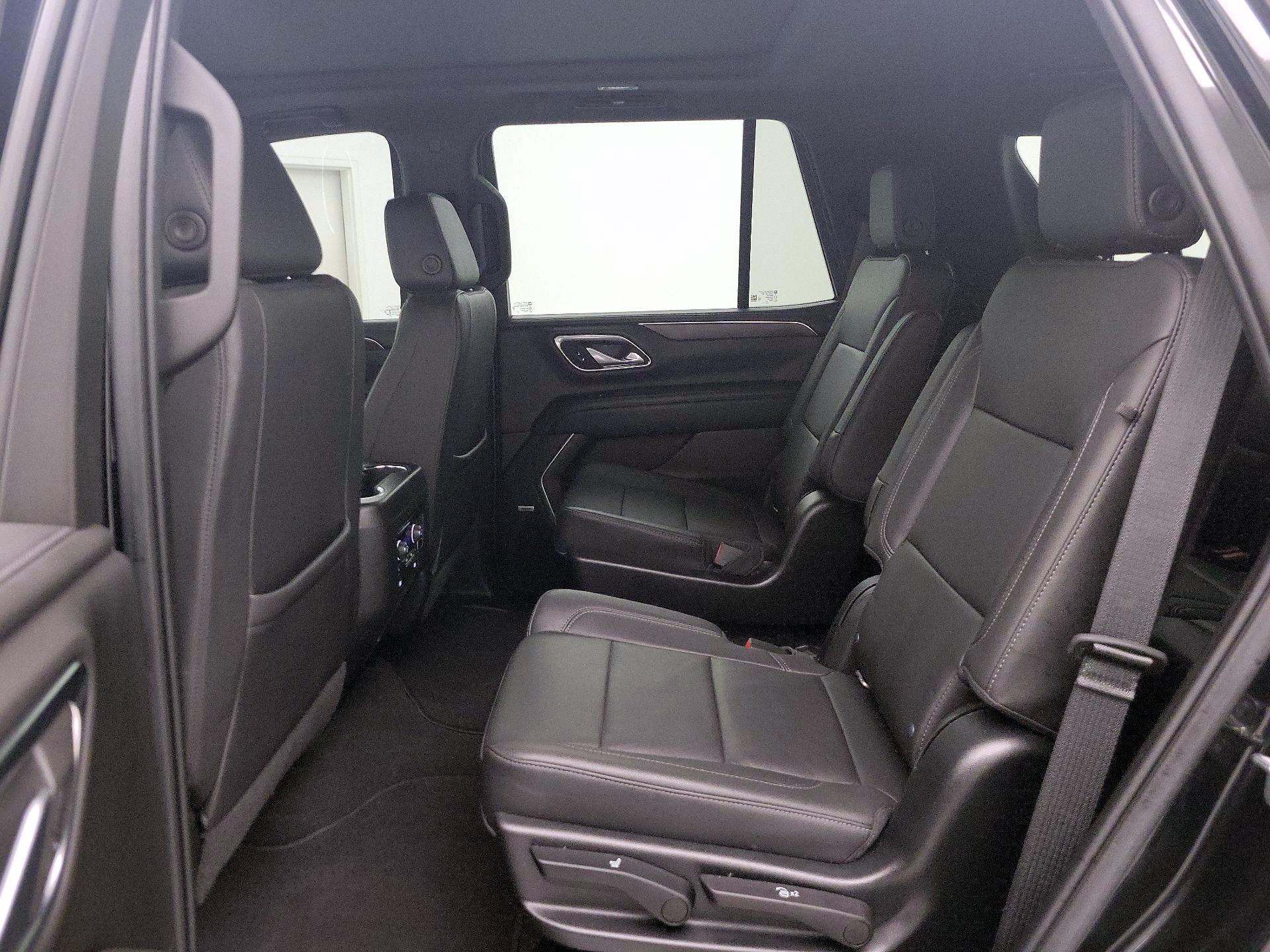 Thumbnail: 2022 Chevrolet Tahoe - 20