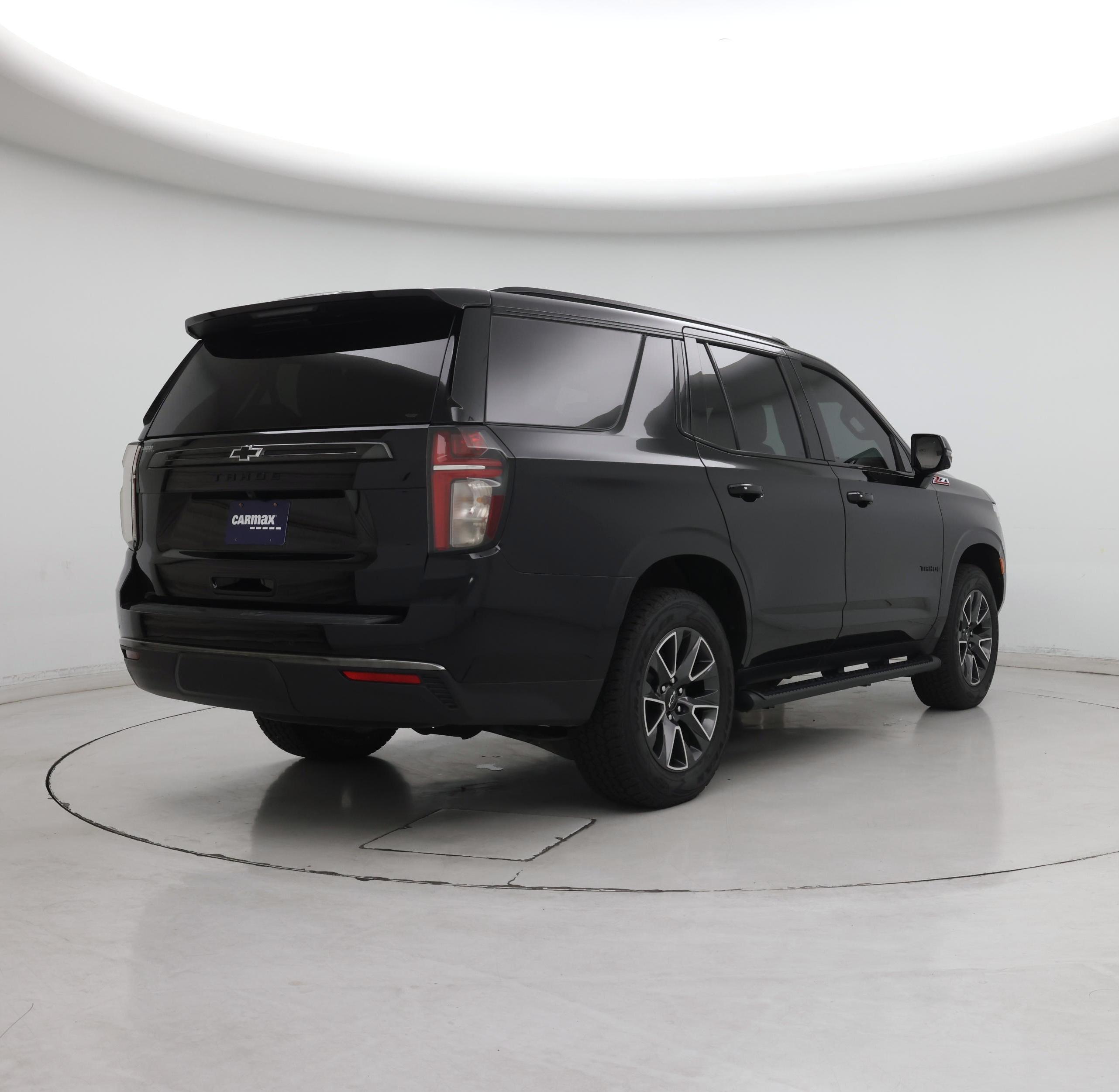 Thumbnail: 2022 Chevrolet Tahoe - 8