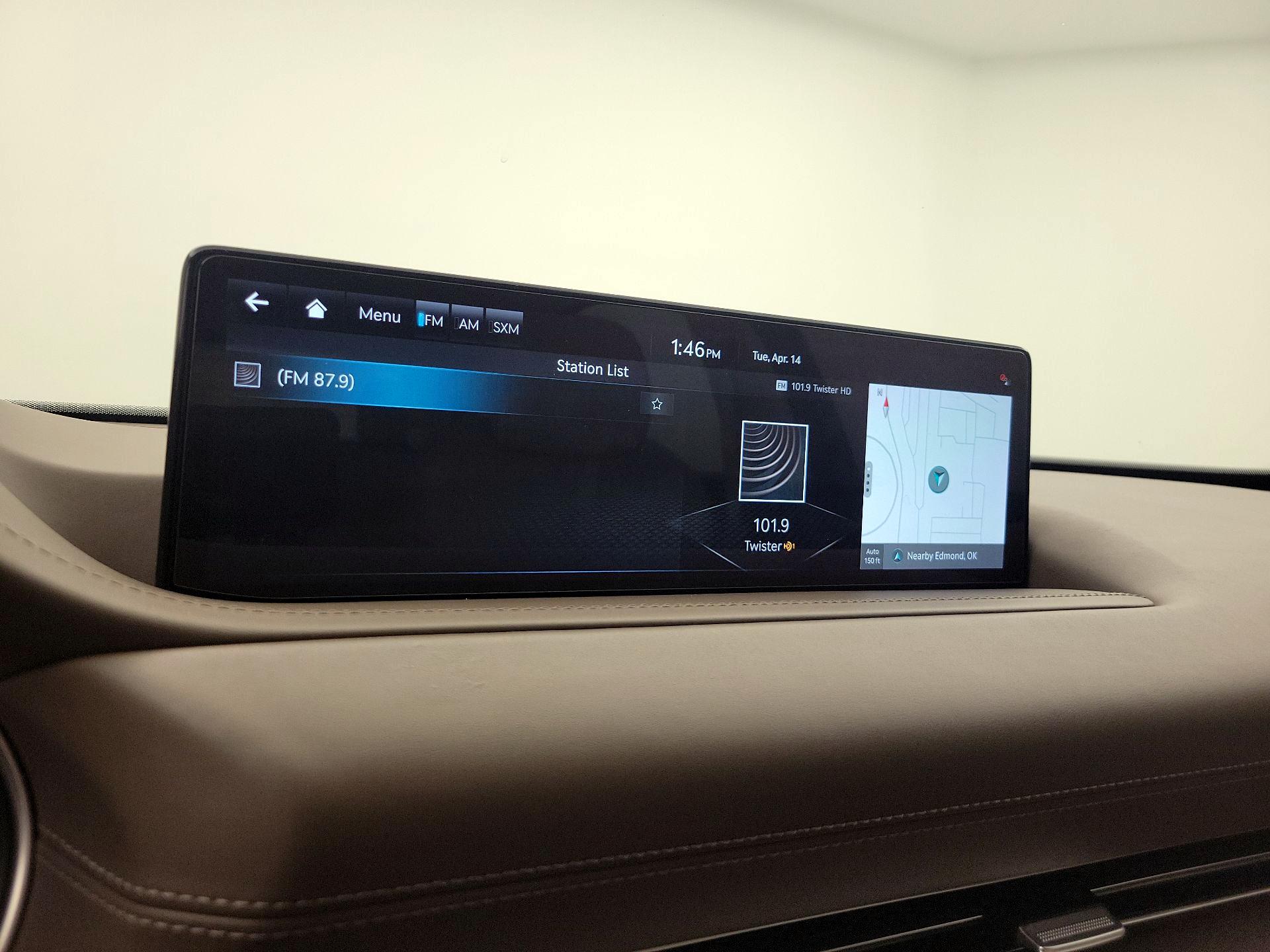 Thumbnail: 2023 Genesis GV80 - 16