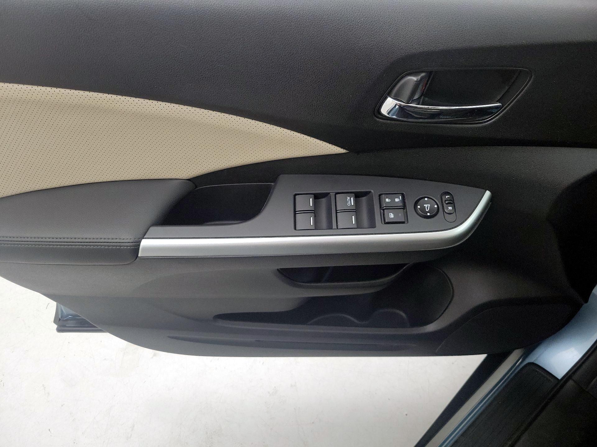 Thumbnail: 2016 Honda CR-V - 12