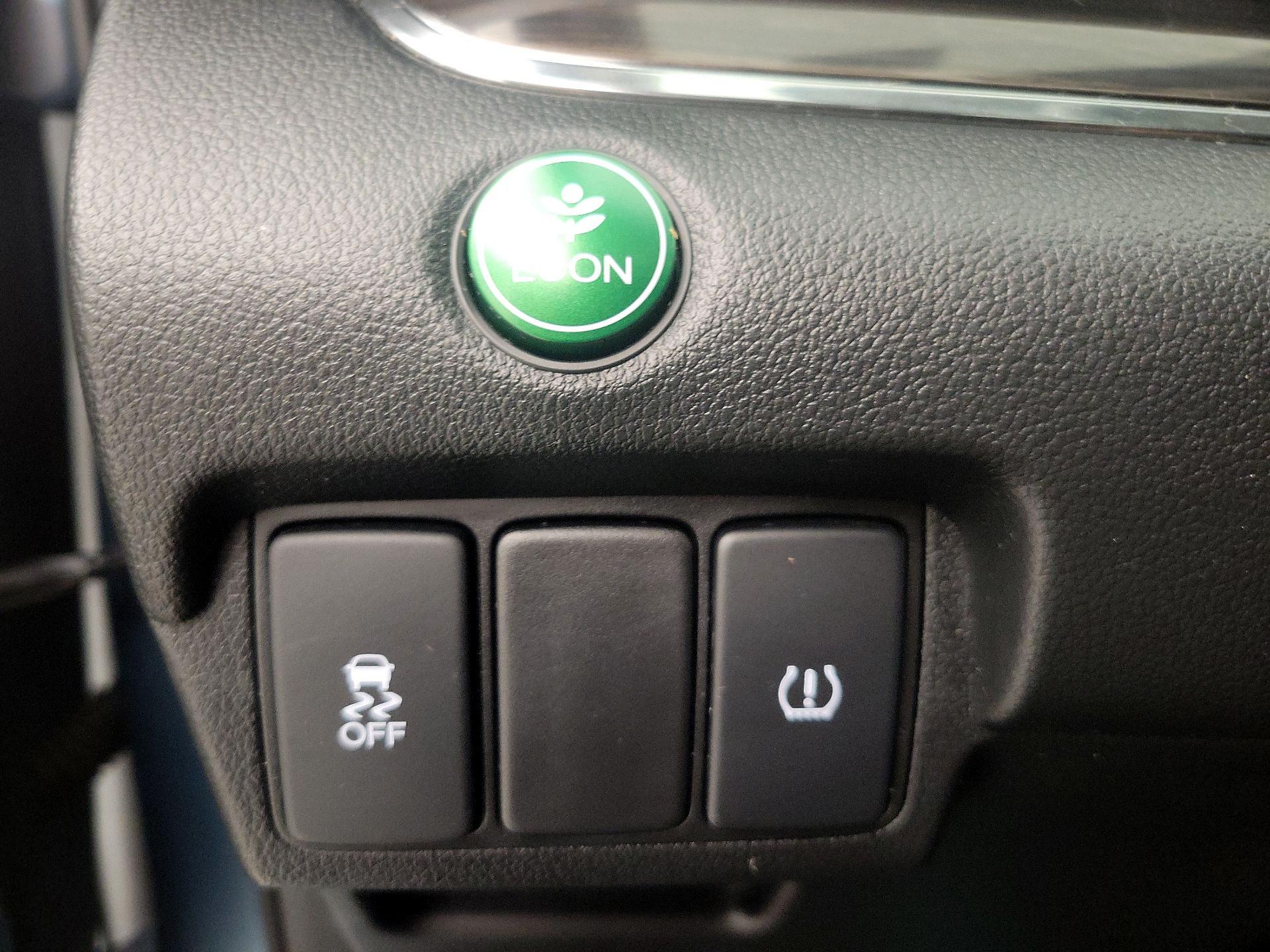 Thumbnail: 2016 Honda CR-V - 13