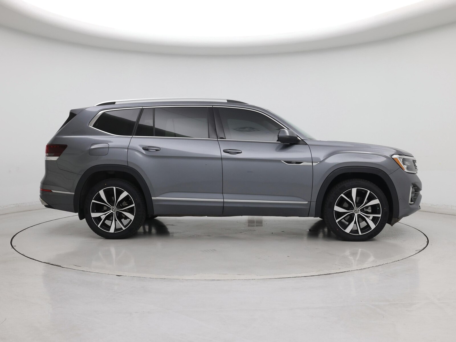 2024 Volkswagen Atlas SEL Premium R-Line - Photo 8