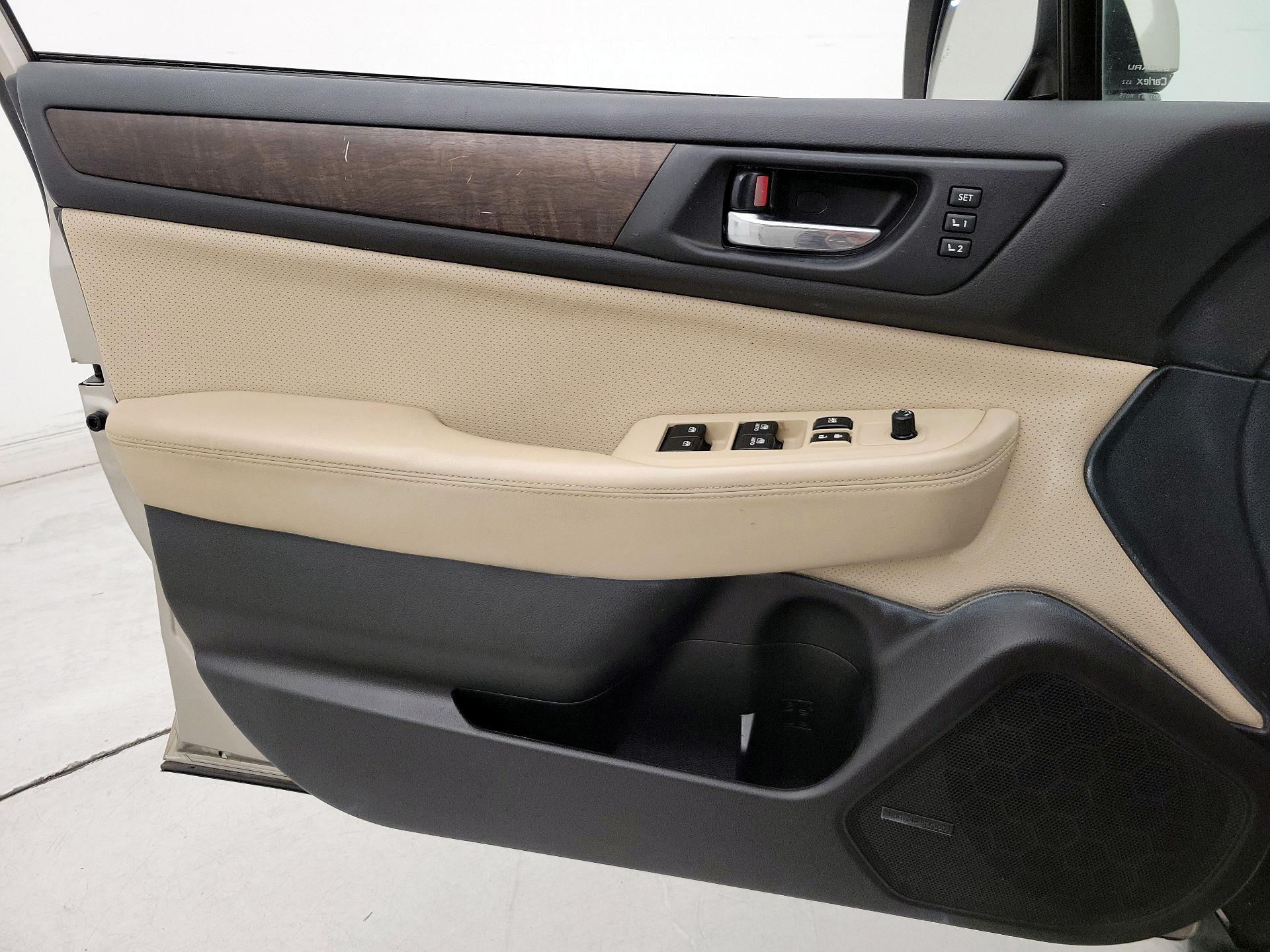 Thumbnail: 2015 Subaru Outback - 12