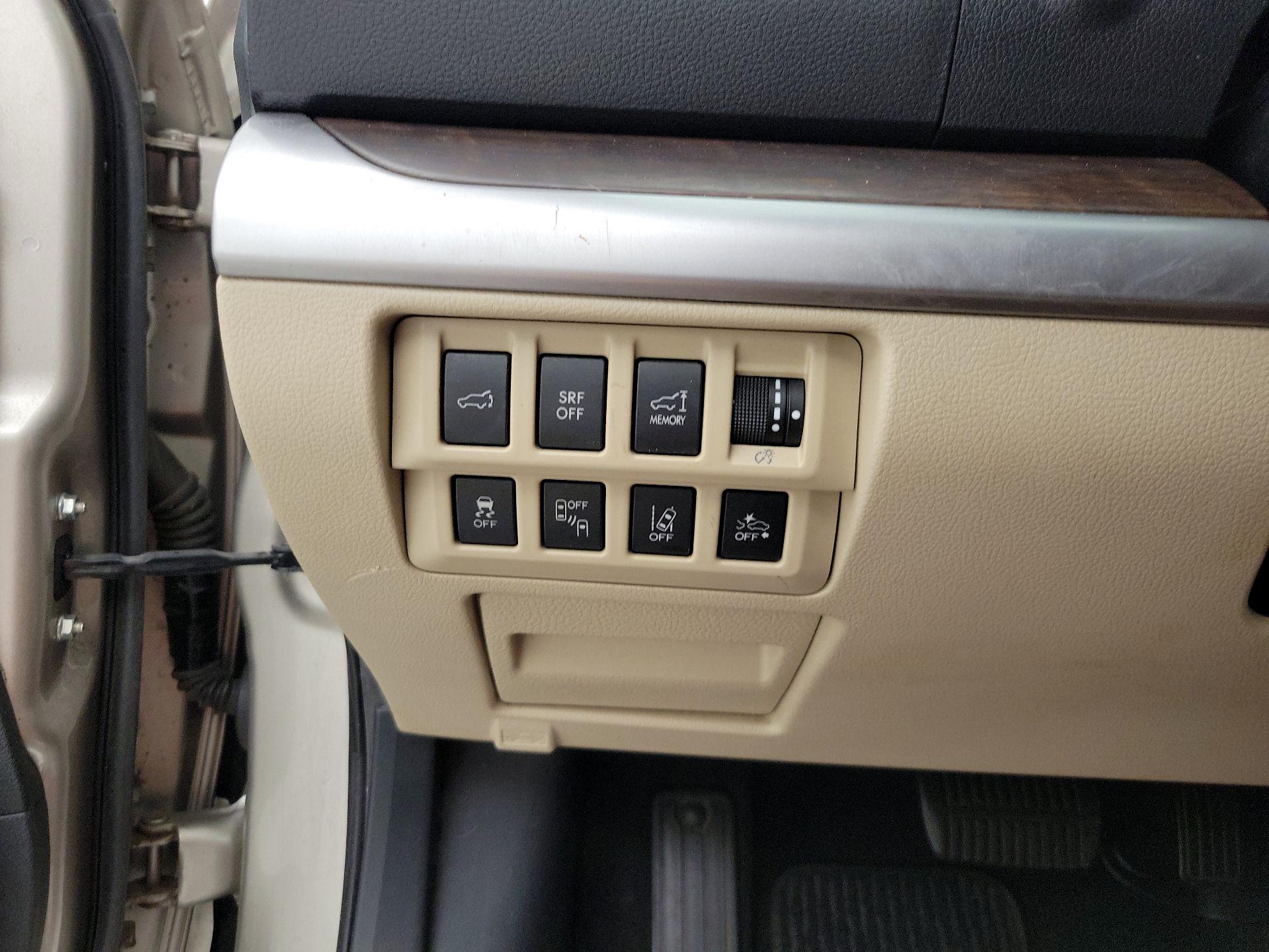 Thumbnail: 2015 Subaru Outback - 13