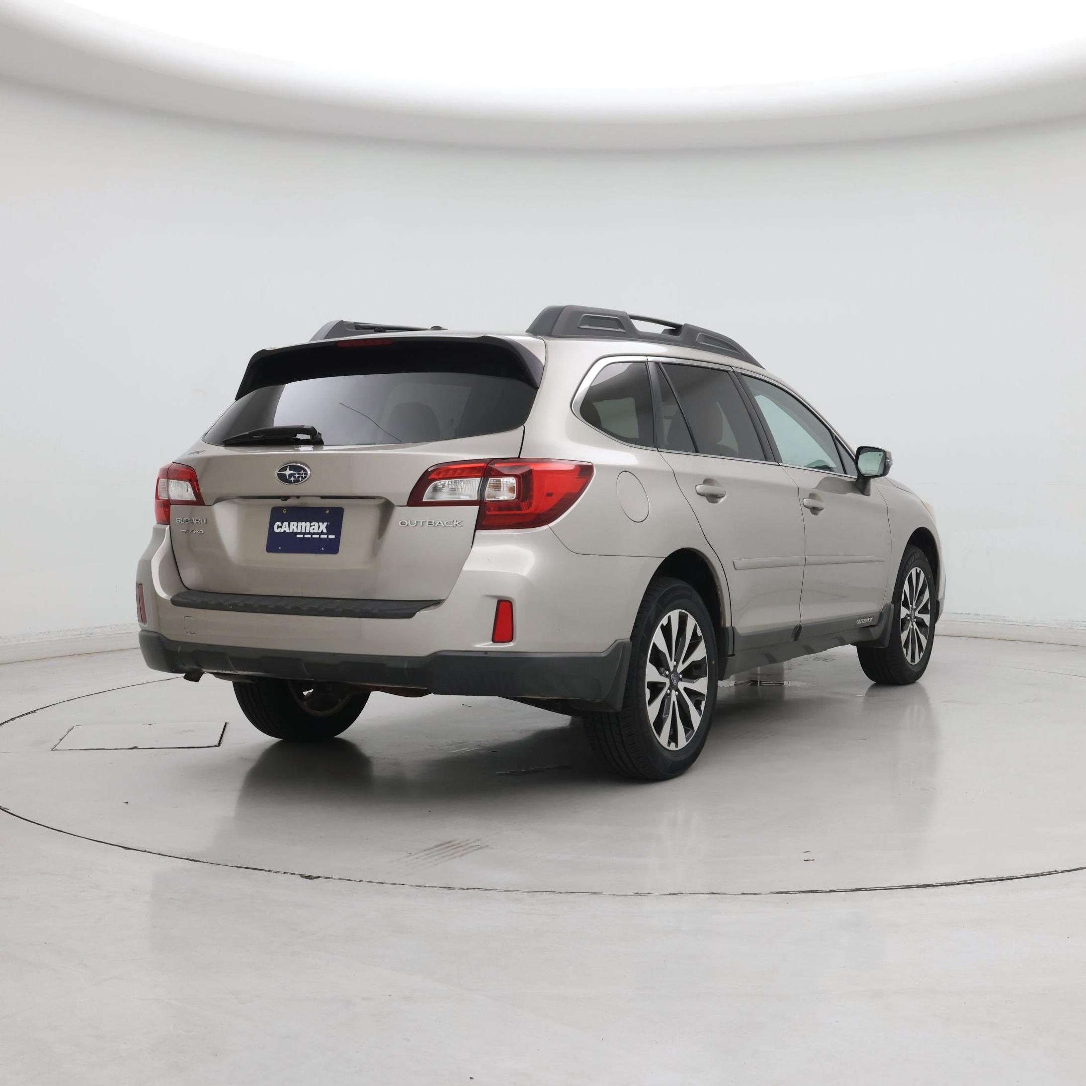Thumbnail: 2015 Subaru Outback - 8