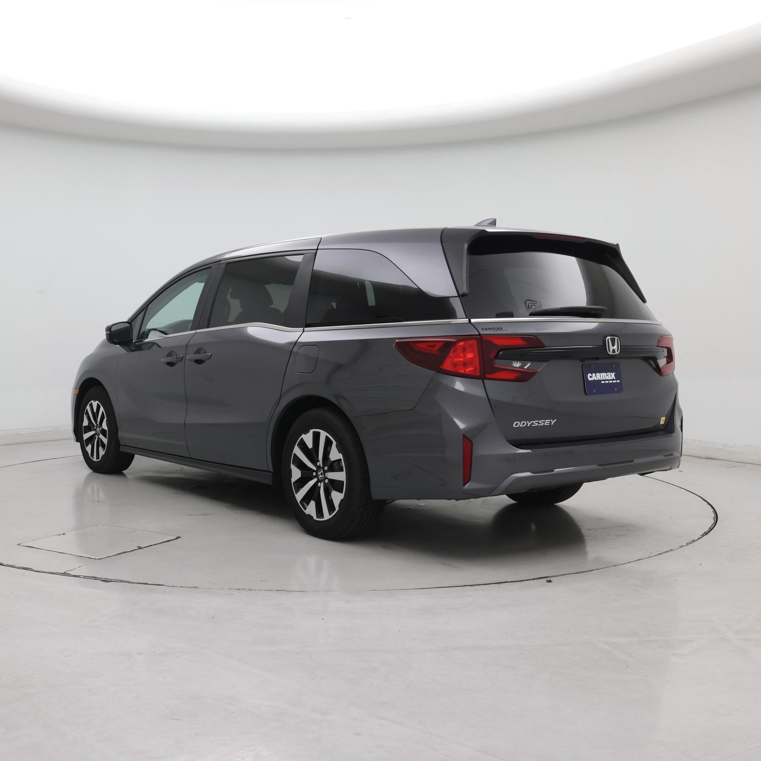 Thumbnail: 2025 Honda Odyssey - 2